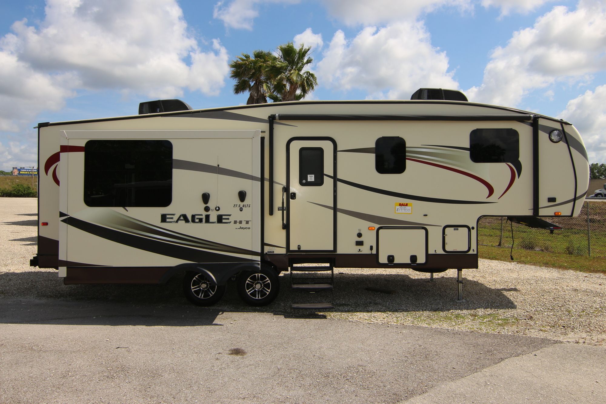 Used 2015 Jayco Eagle Ht 27.5 RLTS Fifth Wheel  For Sale