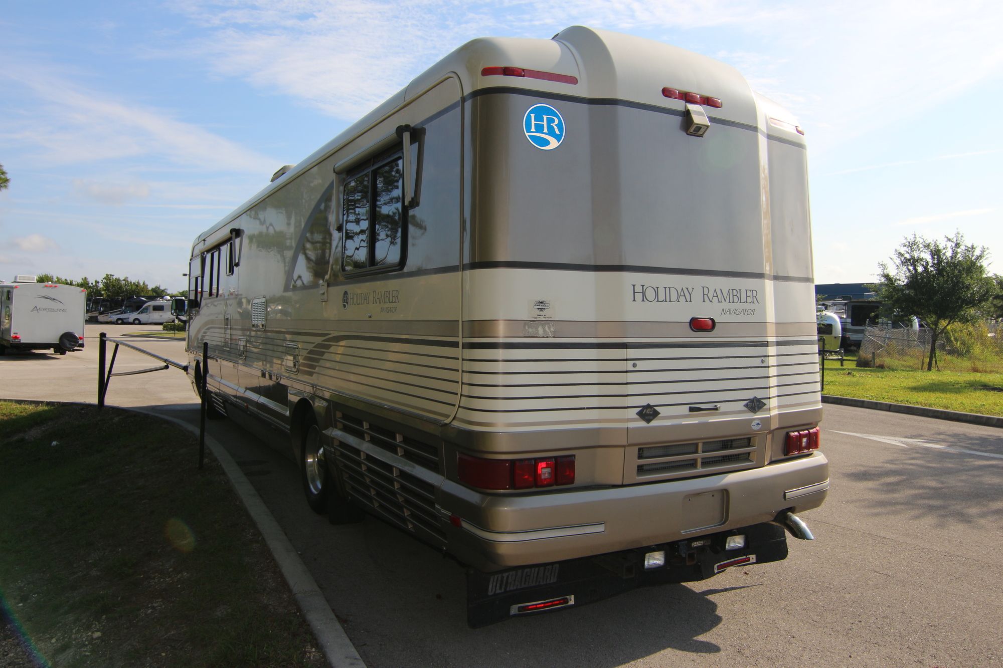 Used 1995 Holiday Rambler Navigator 38WD Class A  For Sale