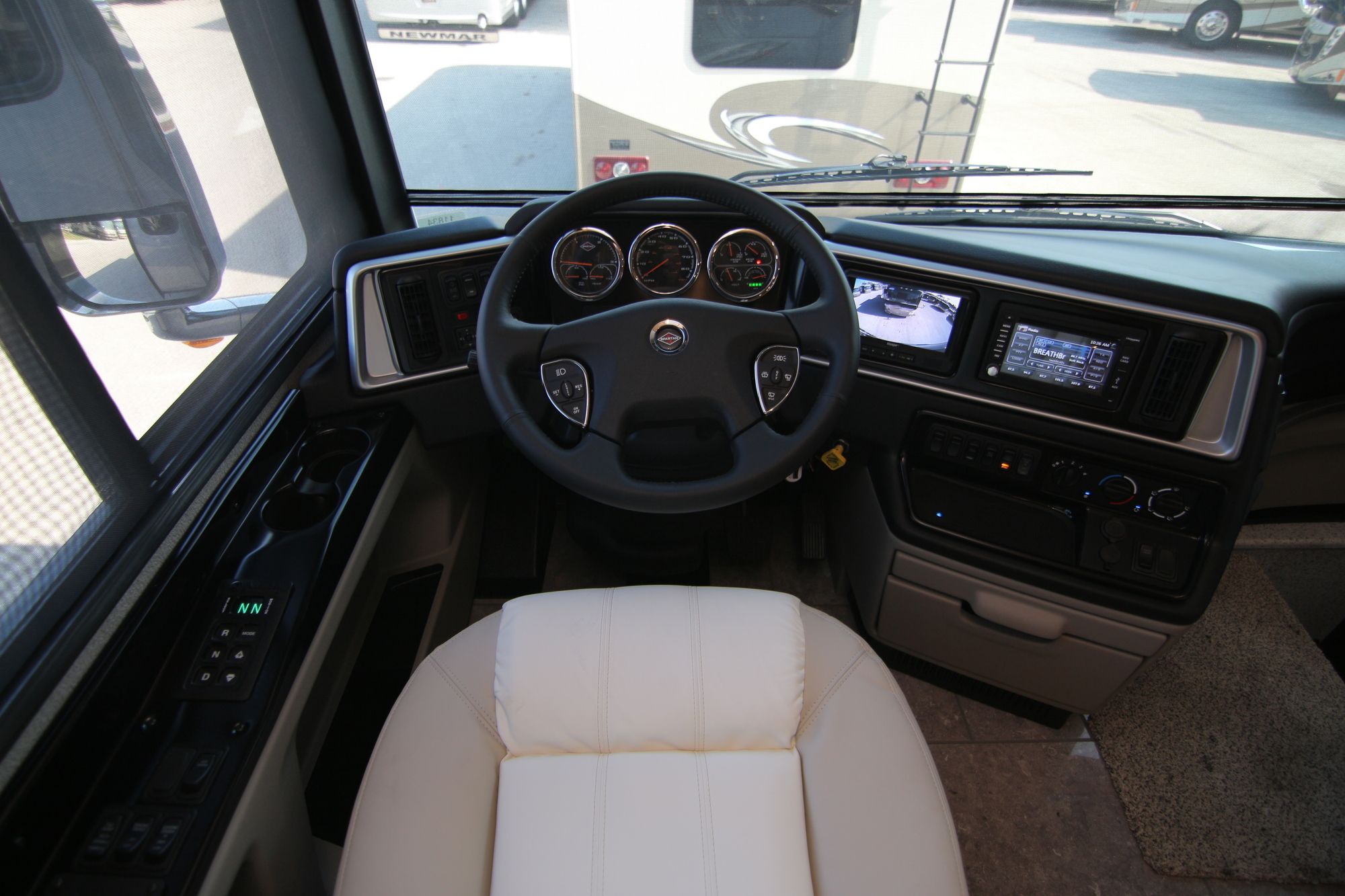 New 2019 Newmar Ventana 4002 Class A  For Sale