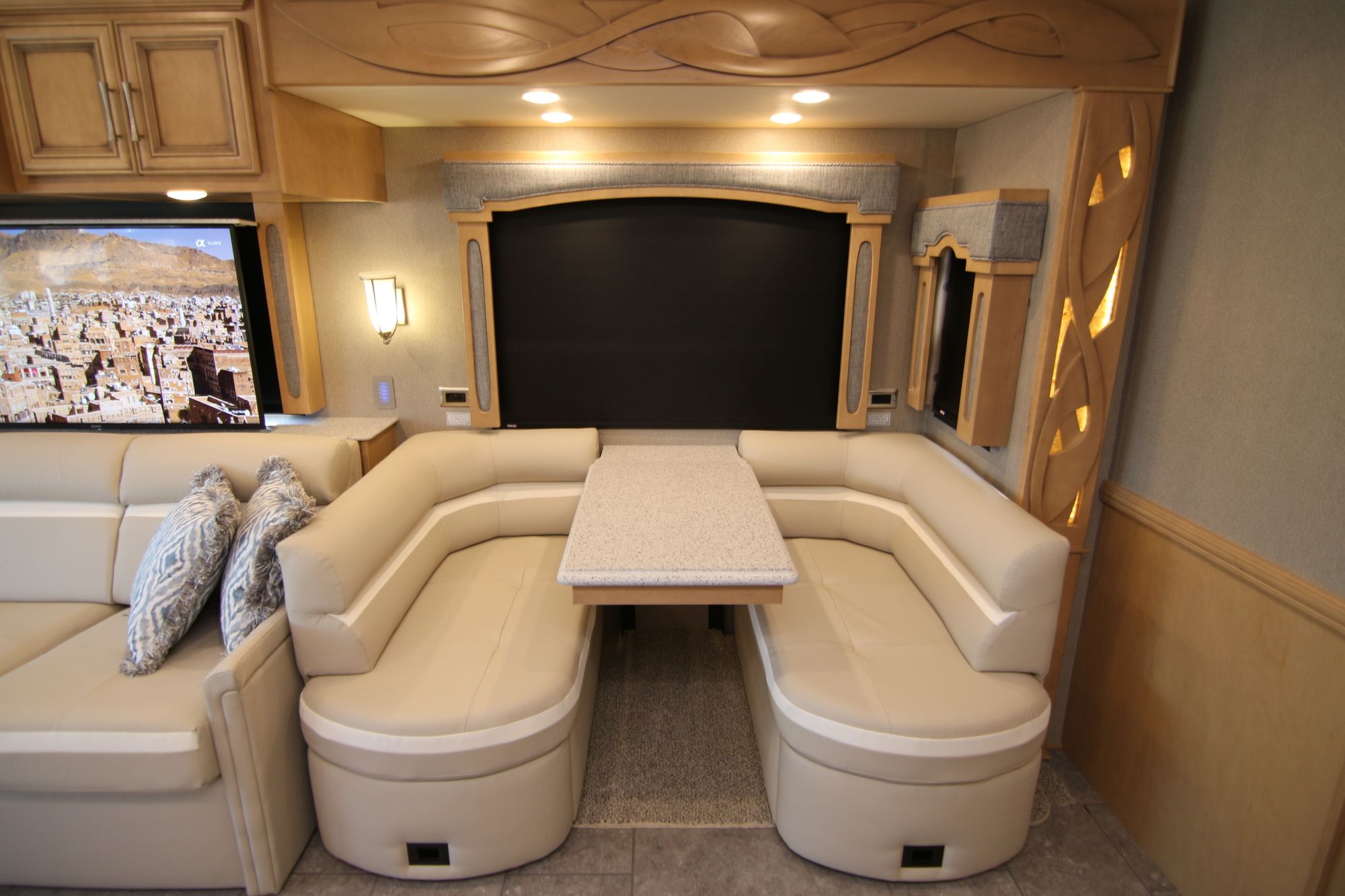 New 2019 Newmar Ventana 4002 Class A  For Sale