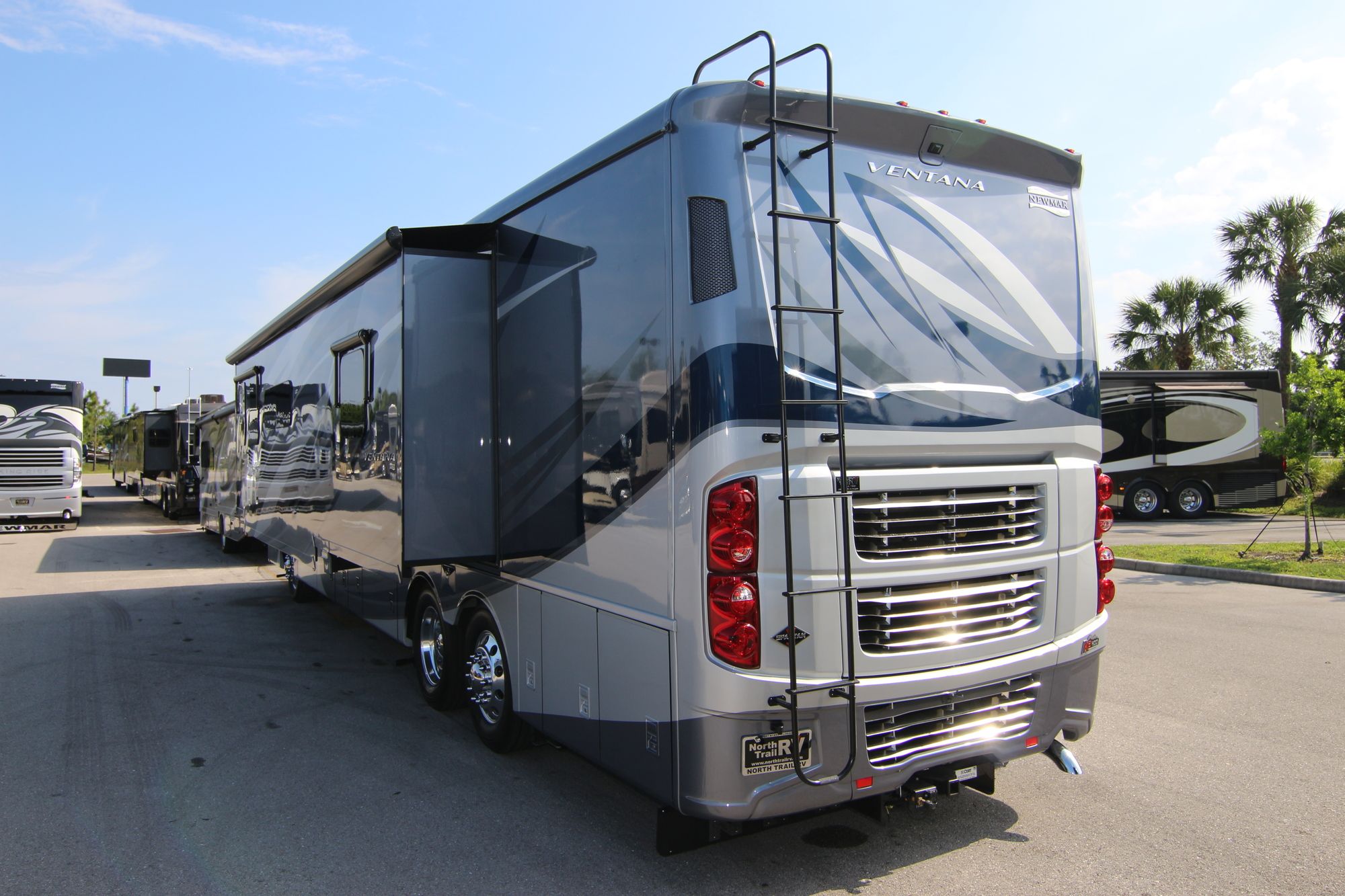 New 2019 Newmar Ventana 4002 Class A  For Sale
