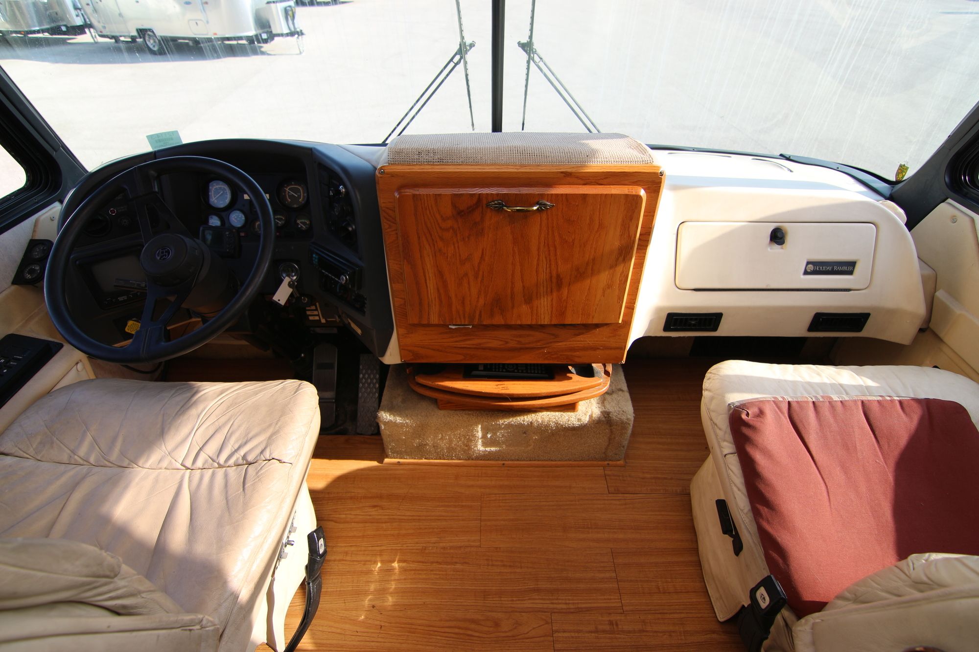 Used 1996 Holiday Rambler Endeavor Le 37CDS Class A  For Sale