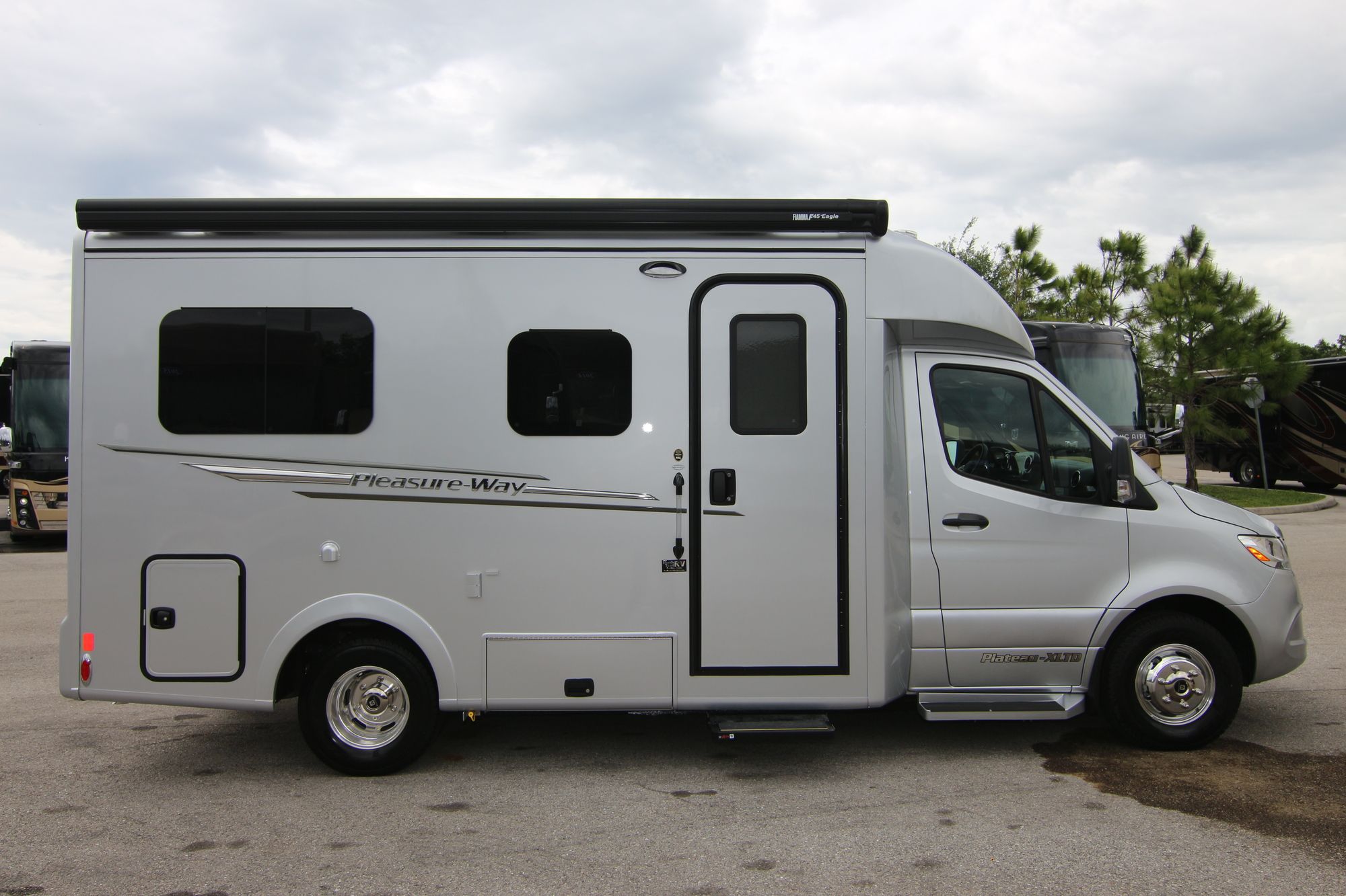 New 2020 Pleasure-Way Plateau XLTD Class B  For Sale