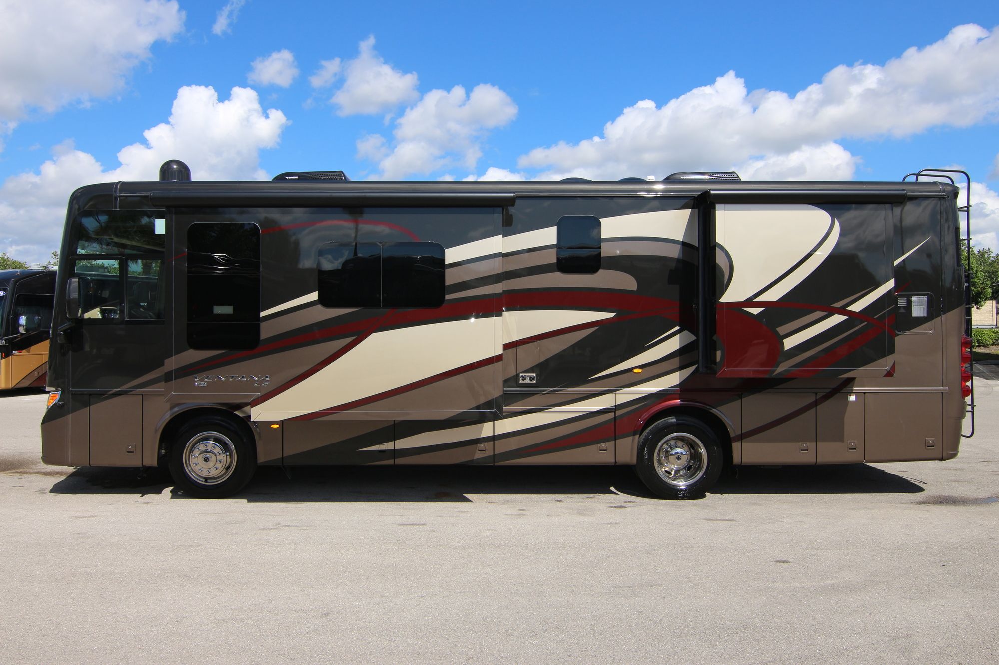 New 2019 Newmar Ventana Le 3412 Class A  For Sale