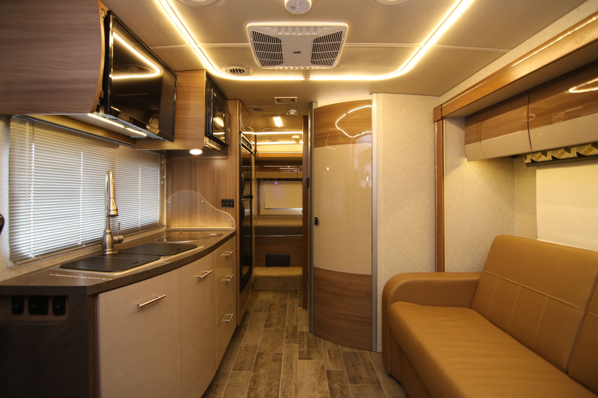 Used 2019 Winnebago View 24G Class C  For Sale