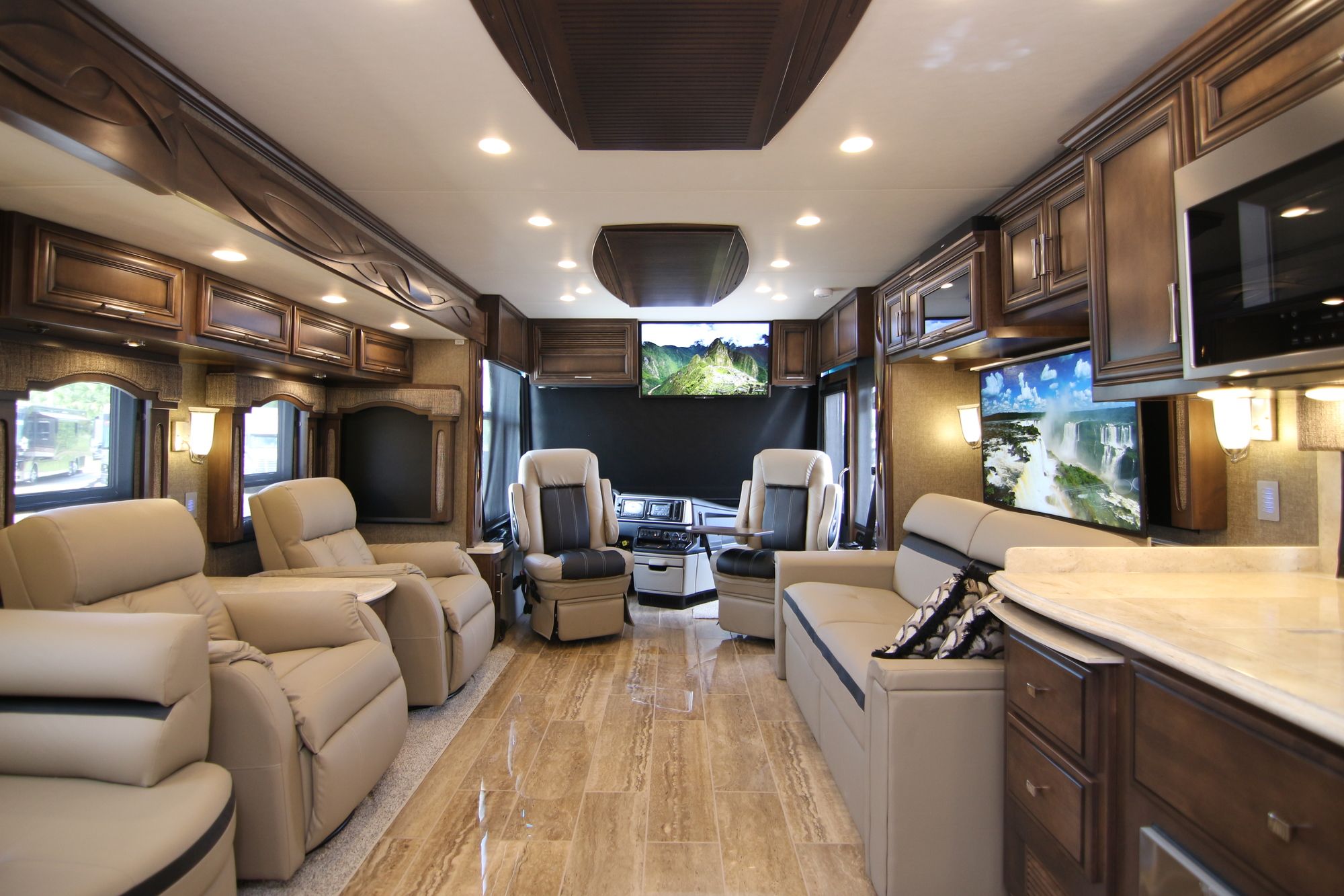 New 2019 Newmar Ventana 4369 Class A  For Sale