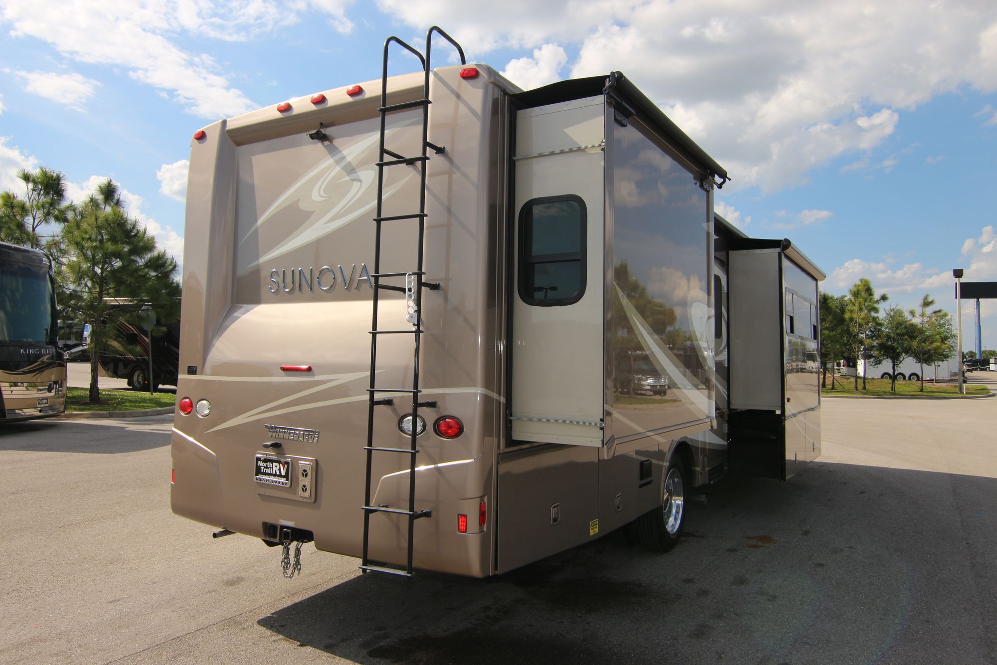 Used 2016 Itasca Sunova 33C Class A  For Sale