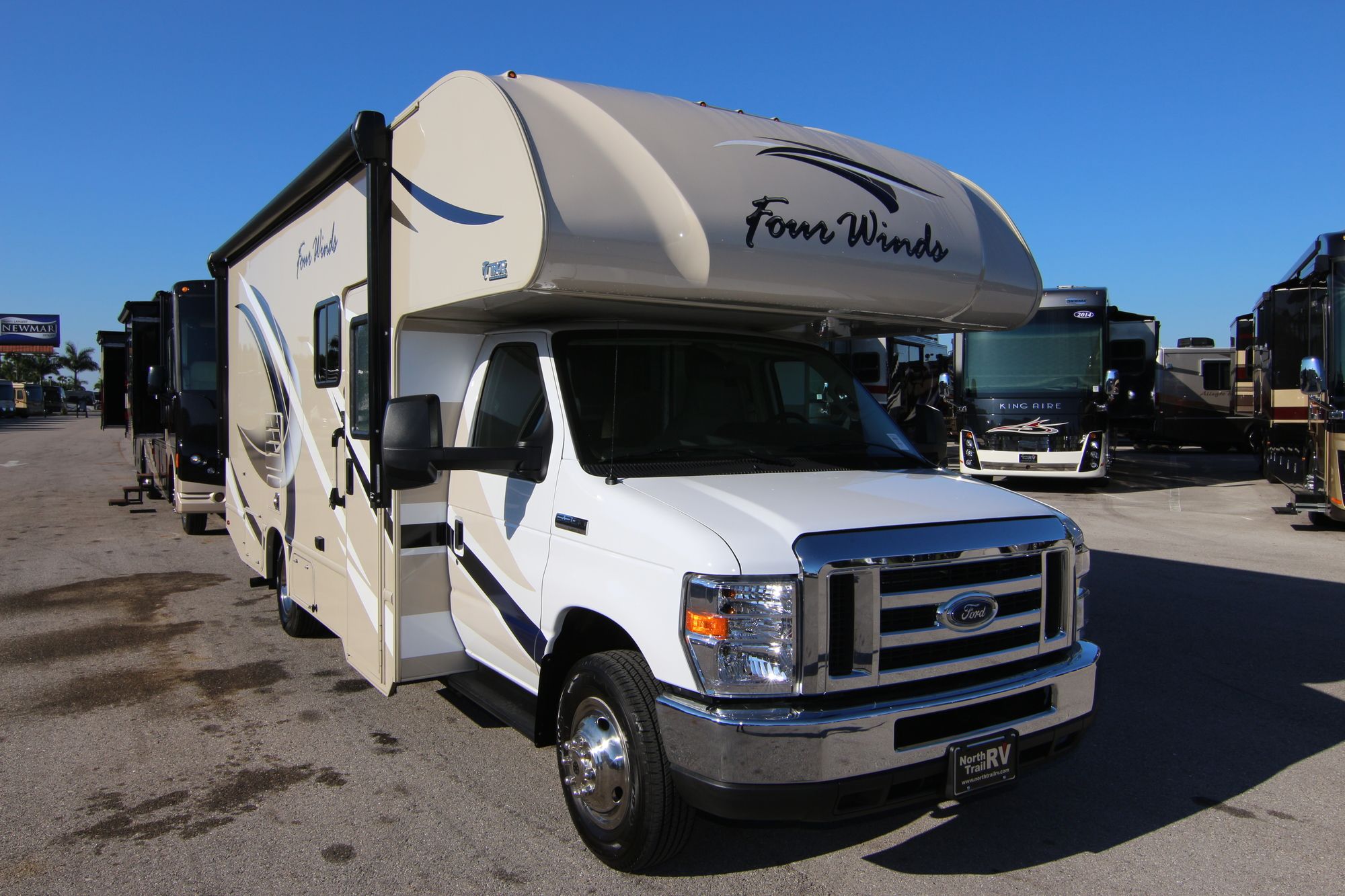 Used 2018 Thor Fourwinds 24F Class C  For Sale