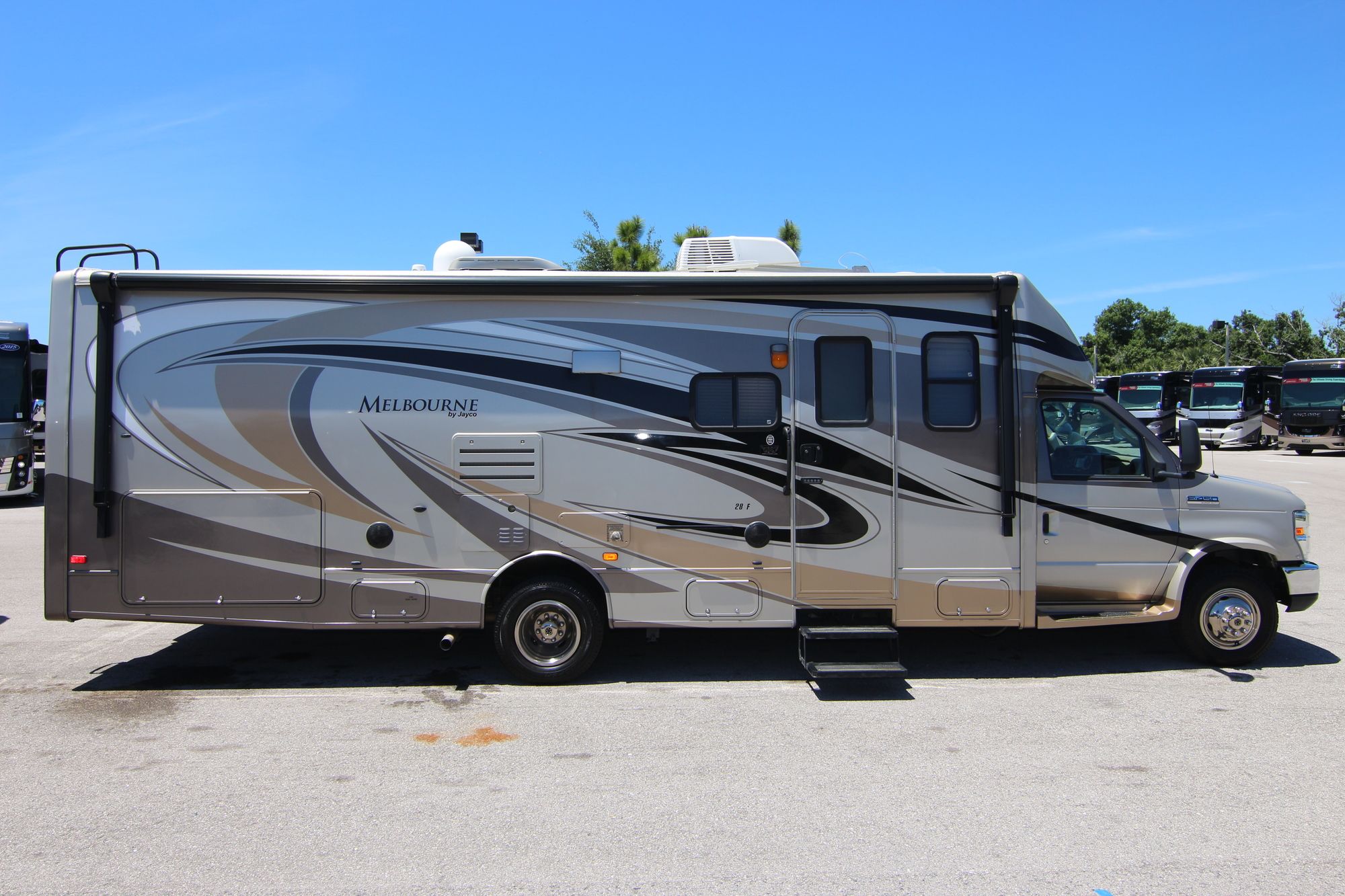 Used 2013 Jayco Melbourne 28F Class C  For Sale