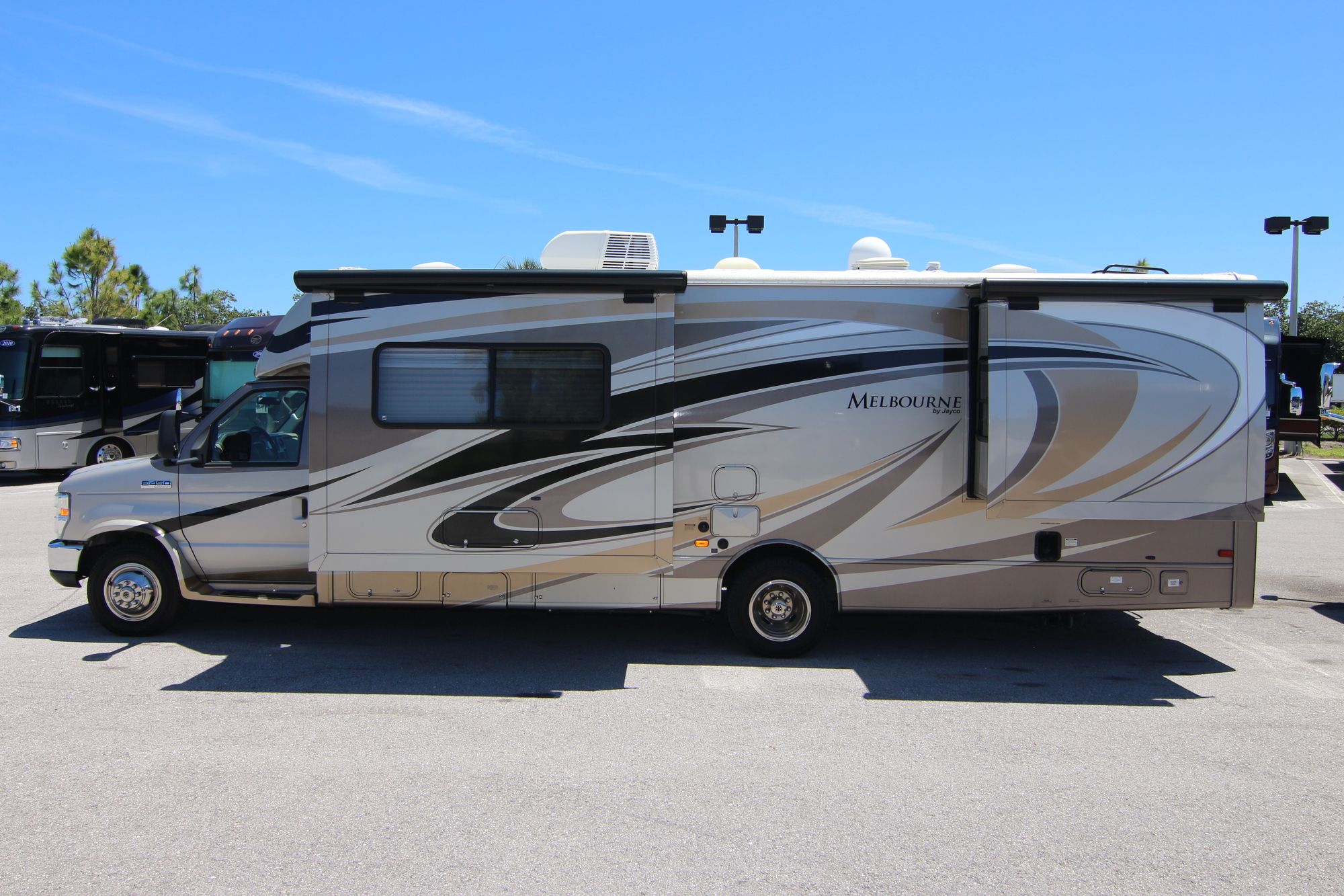 Used 2013 Jayco Melbourne 28F Class C  For Sale