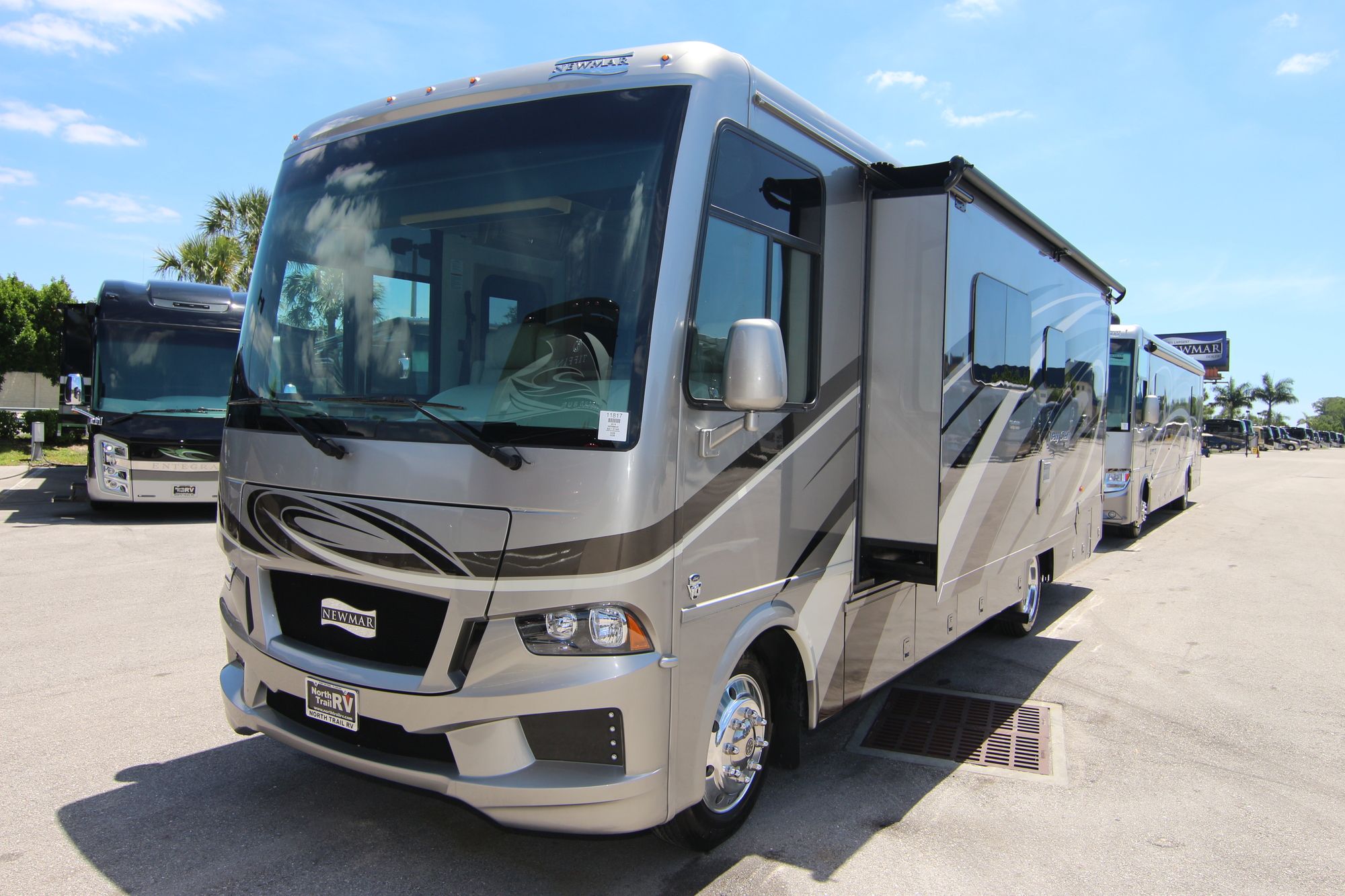 New 2019 Newmar Bay Star 3226 Class A  For Sale