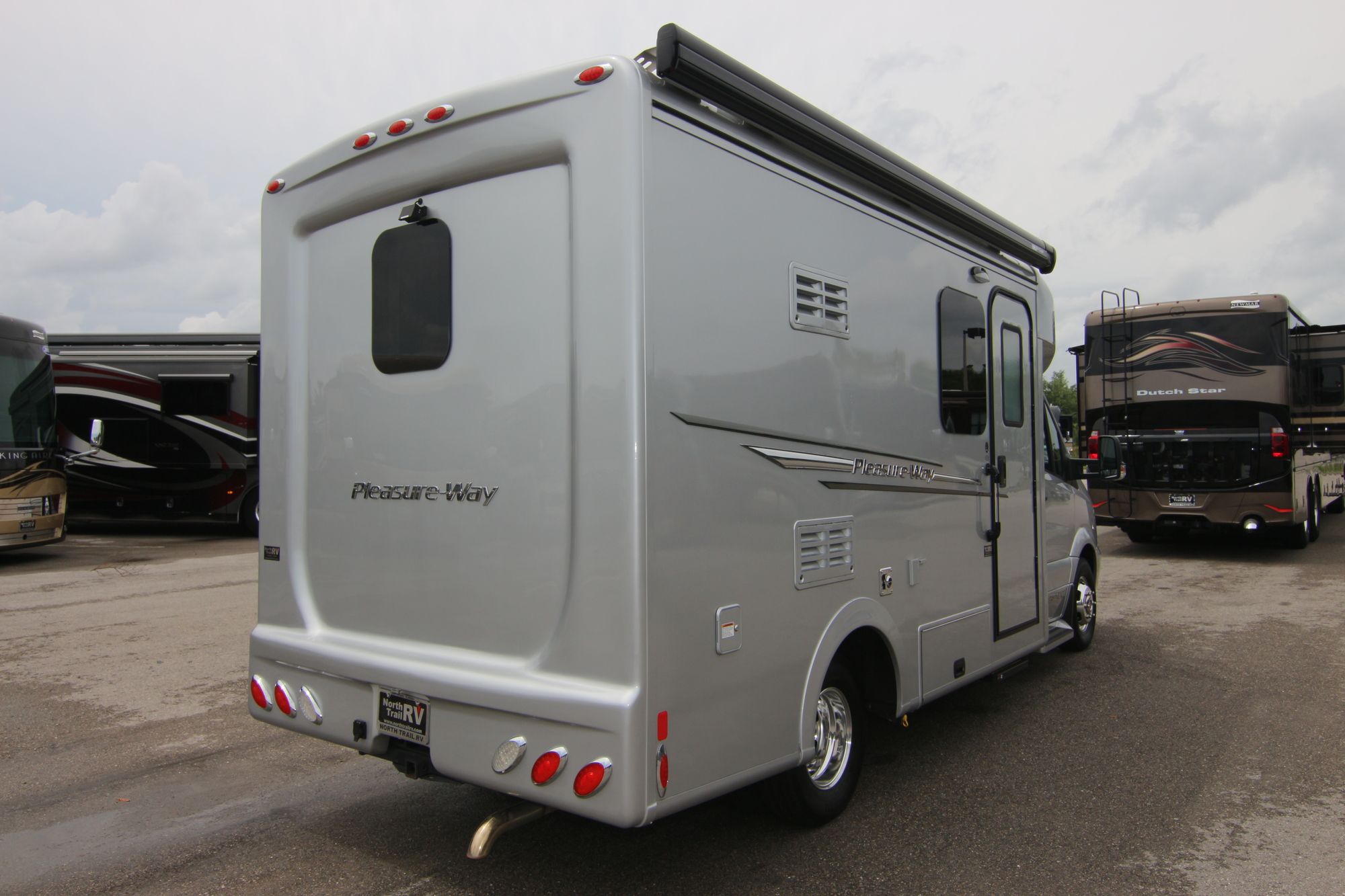 Used 2018 Pleasure-Way Plateau XLMB Class C  For Sale