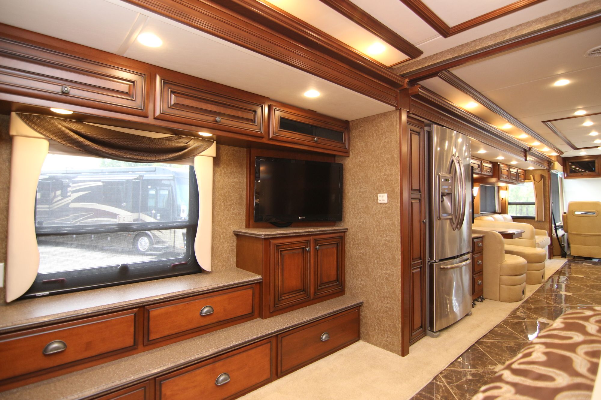 Used 2013 Newmar Dutch Star 4344 Class A  For Sale