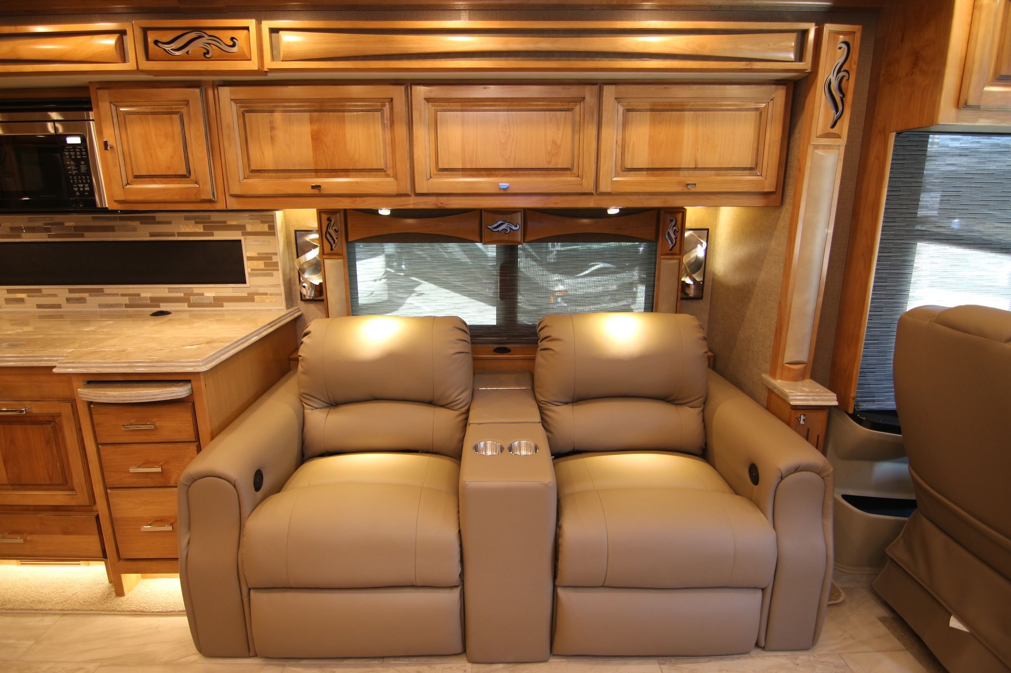 New 2019 Tiffin Motor Homes Phaeton 40IH Class A  For Sale