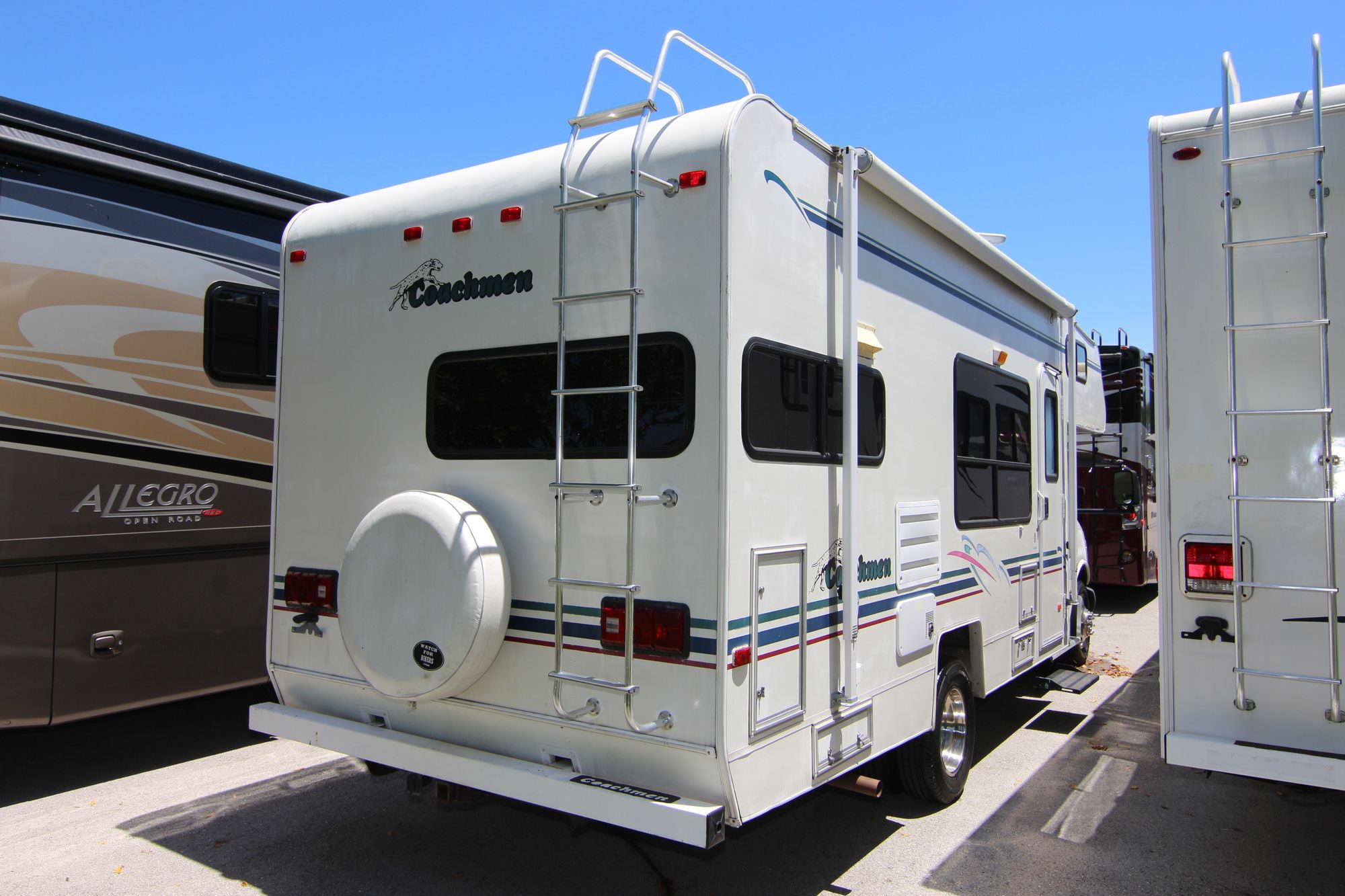 Used 2000 Coachmen Catalina 22RK Class C  For Sale