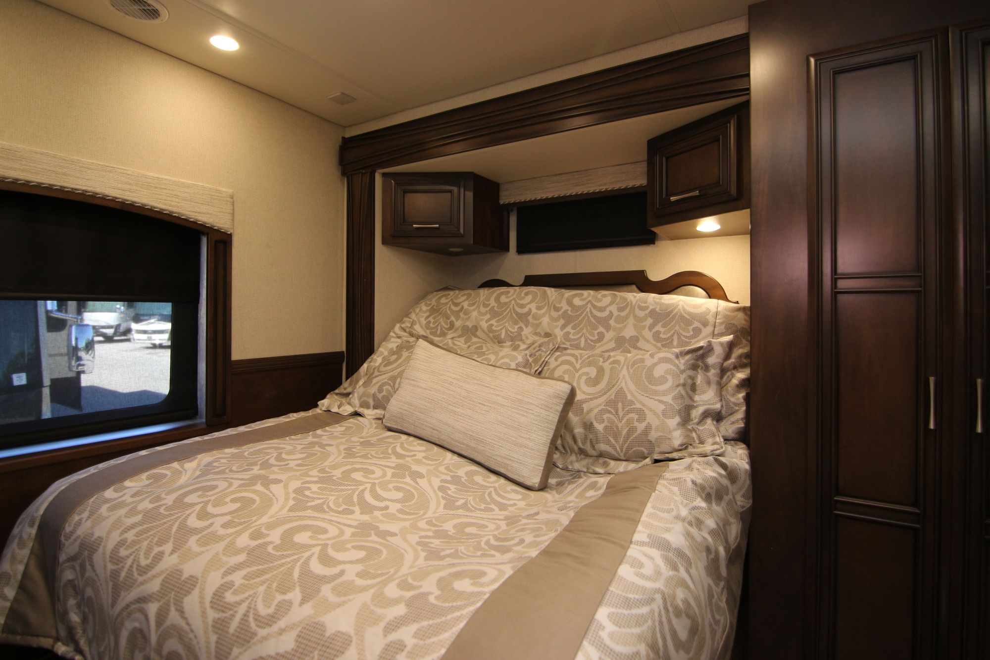 New 2019 Newmar Canyon Star 3911 Class A  For Sale