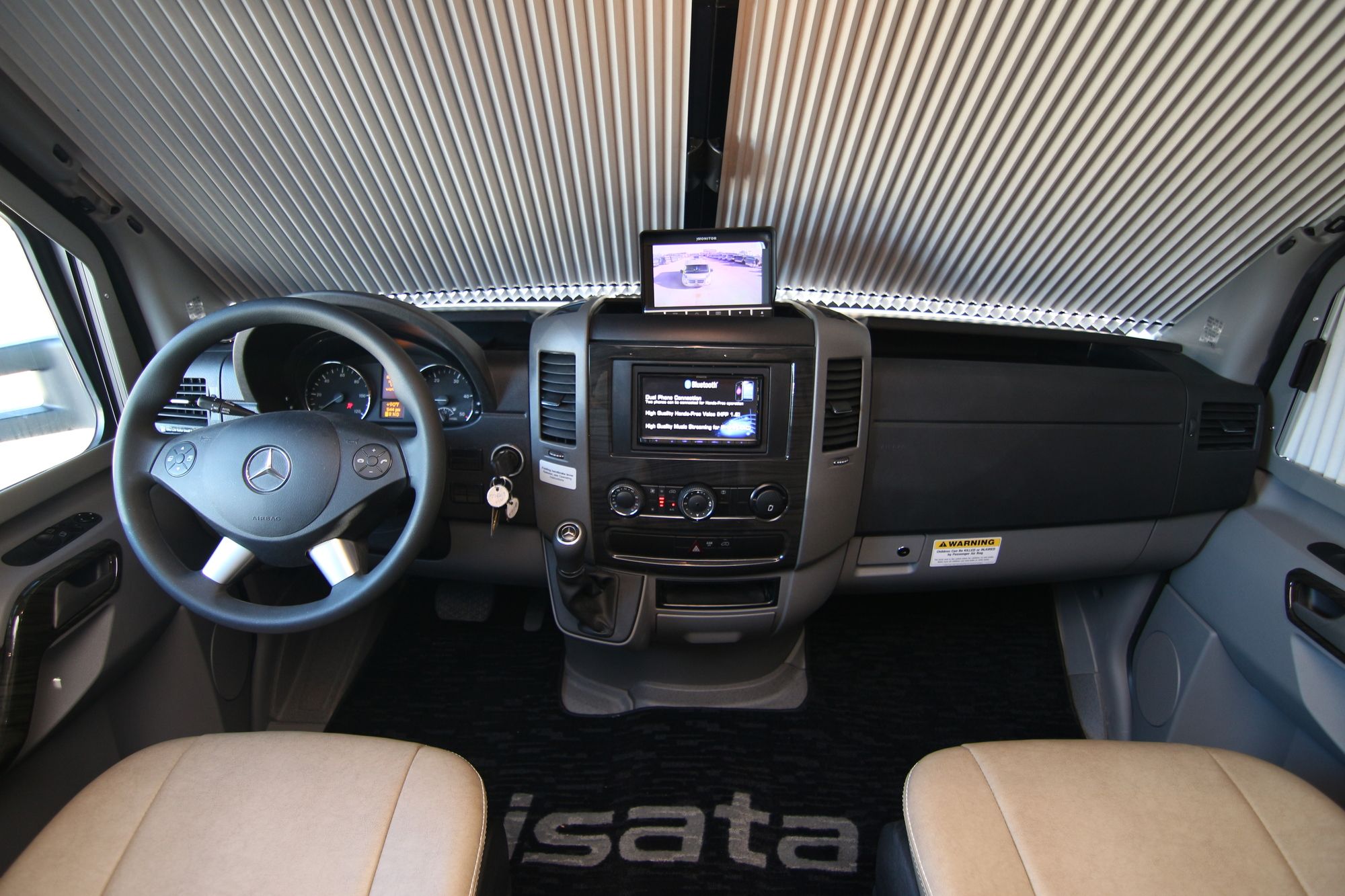 New 2020 Dynamax Isata 3 24RB Class C  For Sale