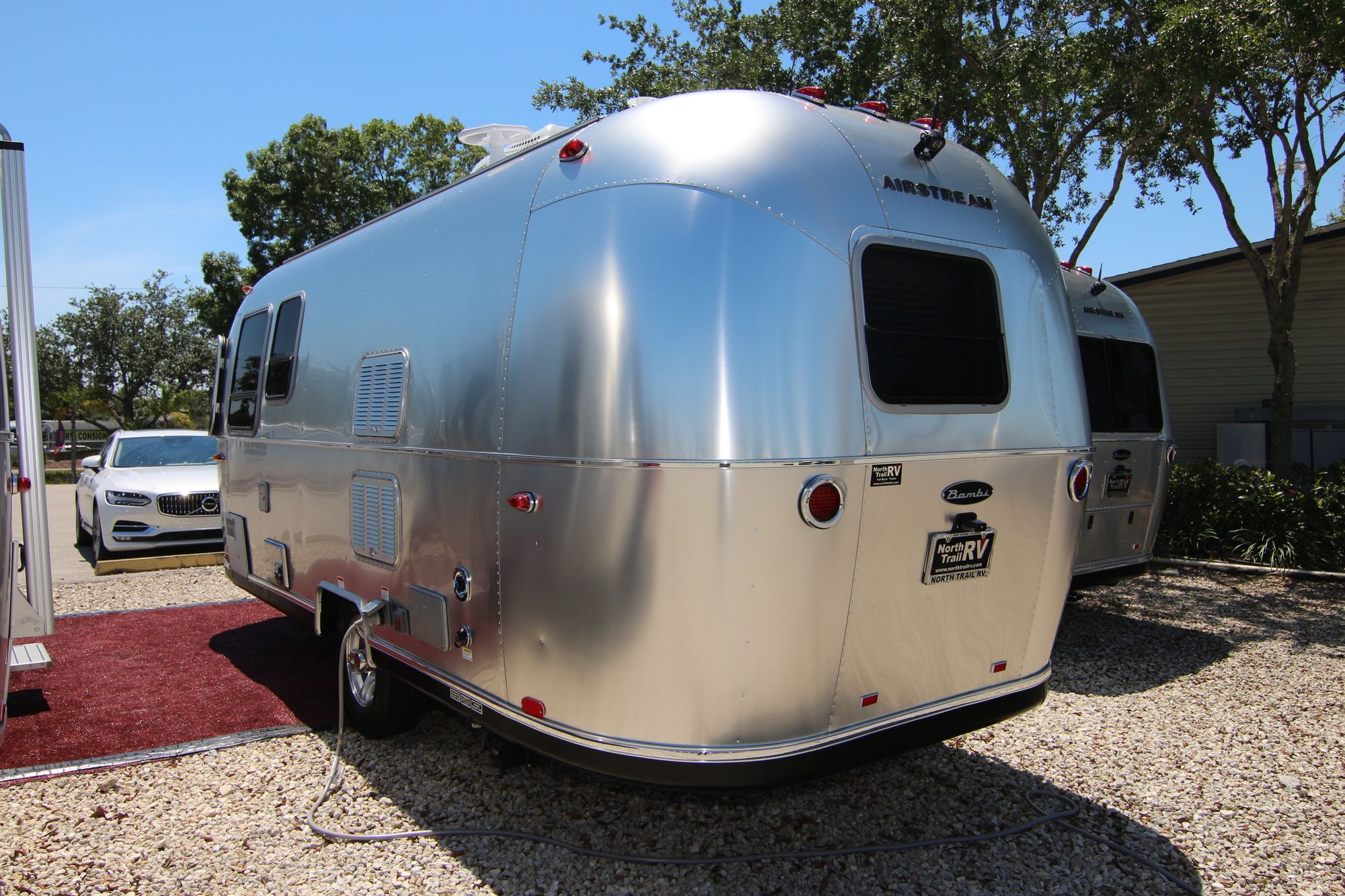 New 2019 Airstream Sport 22FB Travel Trailer  For Sale