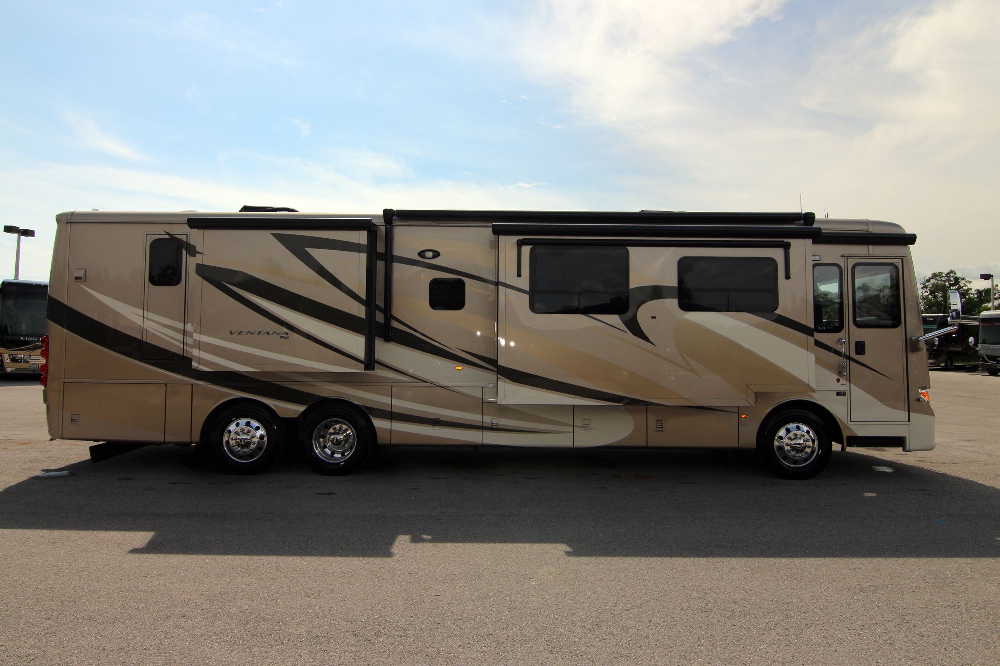 New 2019 Newmar Ventana 4002 Class A  For Sale