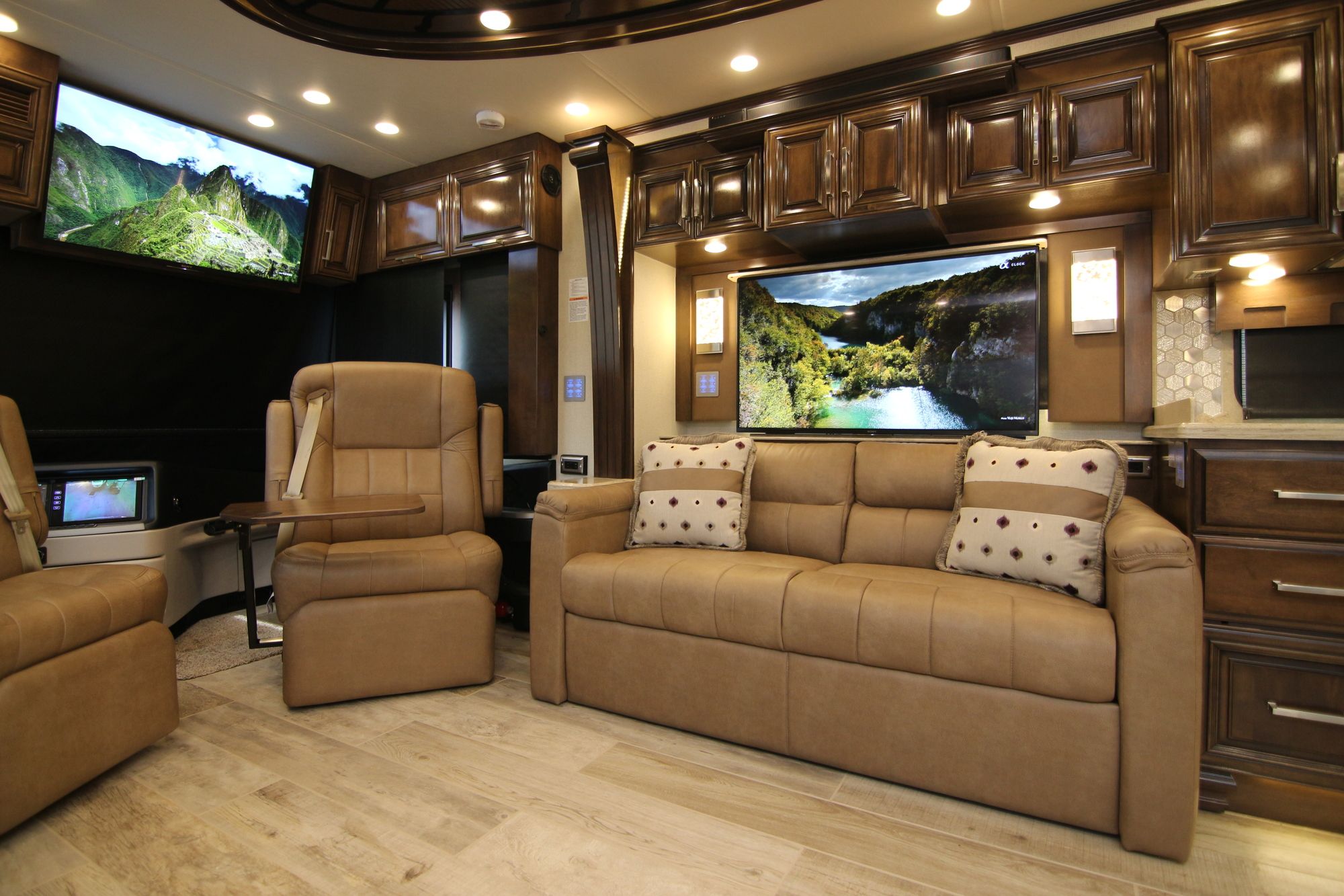 New 2019 Newmar London Aire 4551 Class A  For Sale