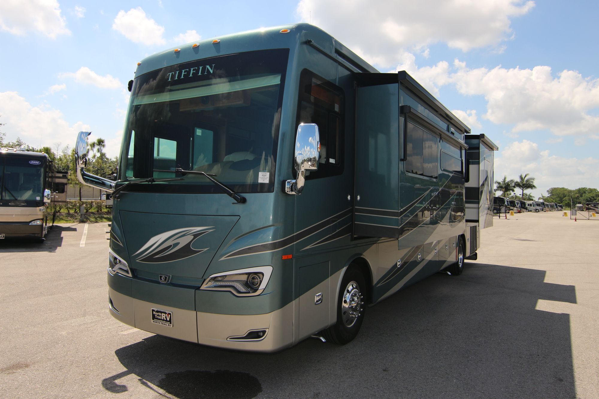 New 2019 Tiffin Motor Homes Allegro Bus 40IP Class A  For Sale