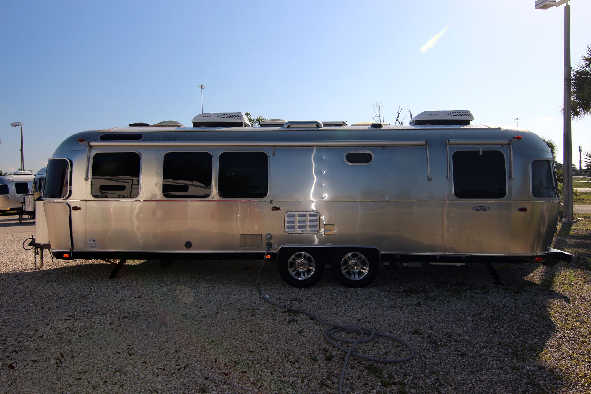 Used 2017 Airstream Classic 30 Travel Trailer  For Sale