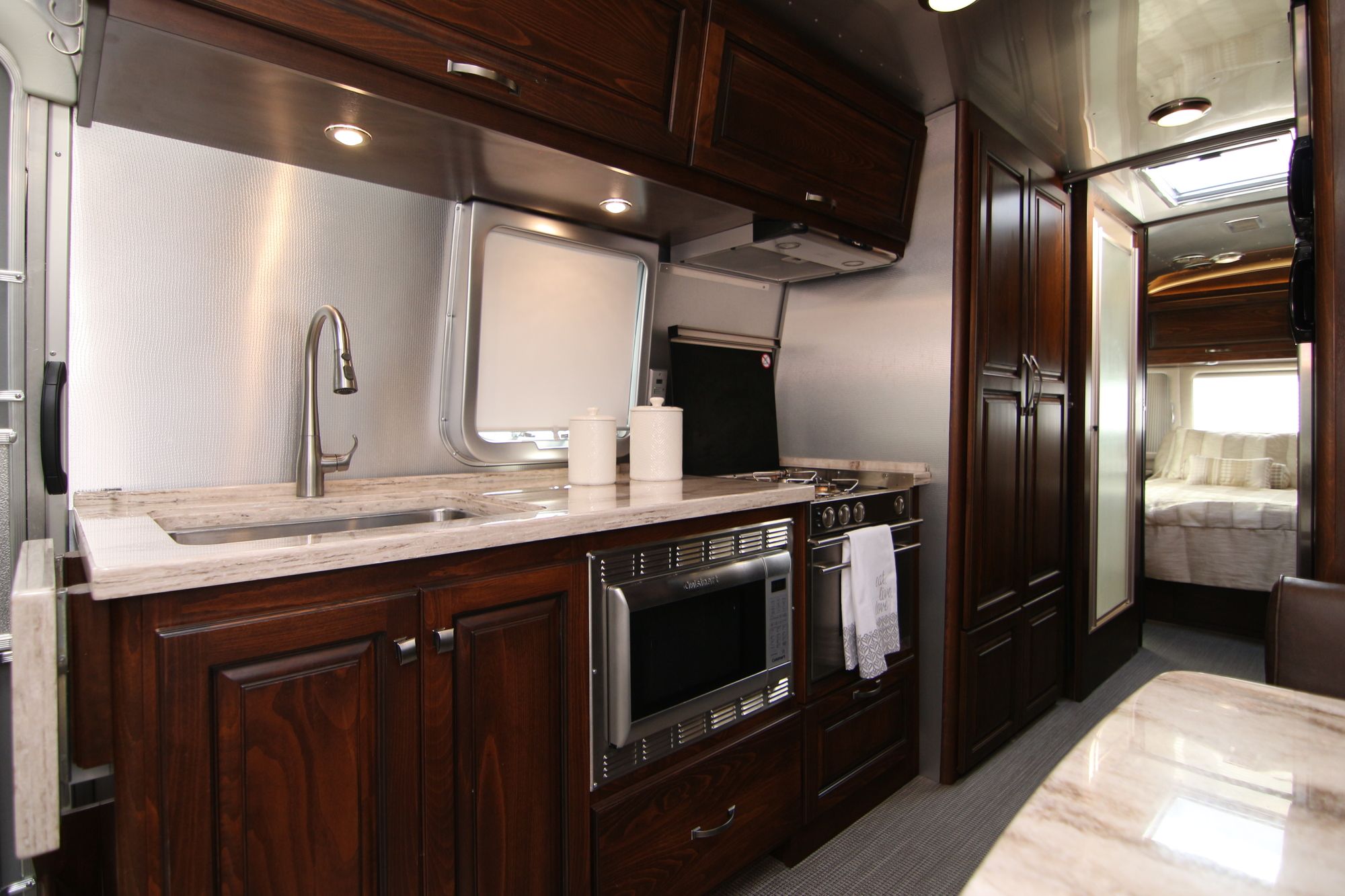 Used 2017 Airstream Classic 30 Travel Trailer  For Sale