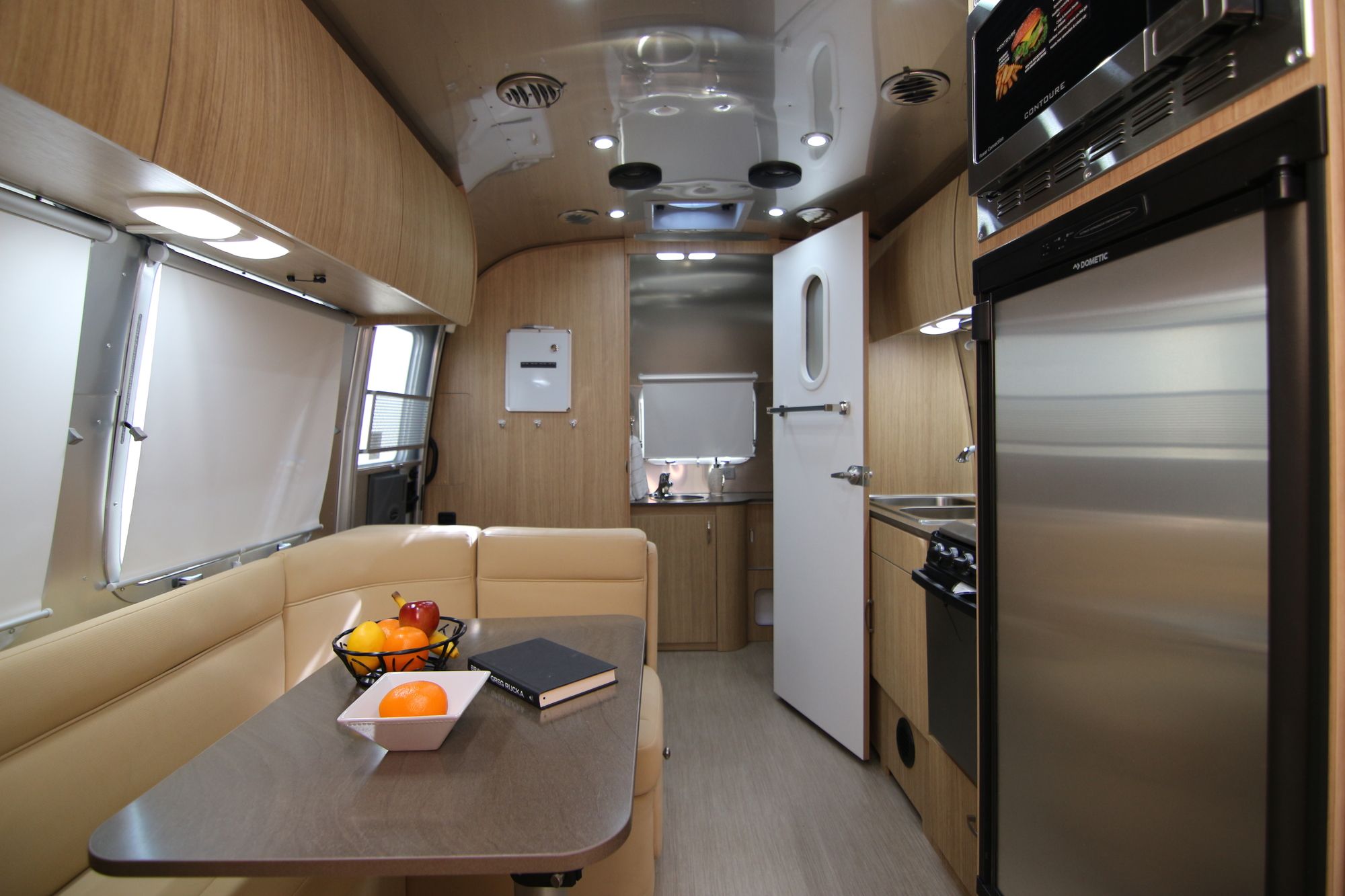 New 2019 Airstream Flying Cloud 23FB Travel Trailer  For Sale