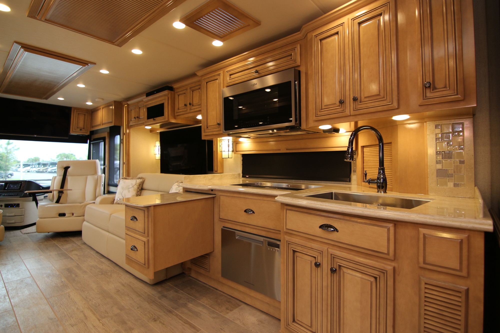 New 2019 Newmar Dutch Star 4369 Class A  For Sale