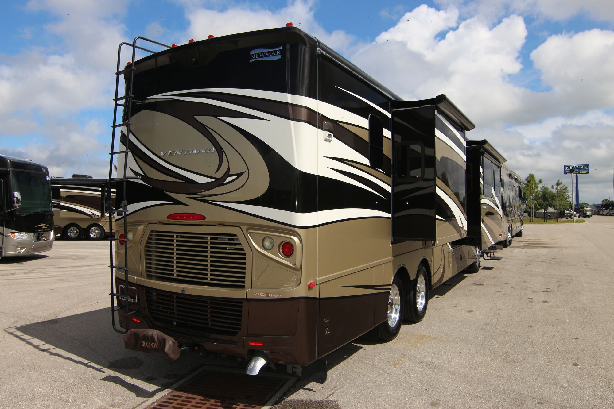 Used 2015 Newmar Ventana 4002 Class A  For Sale