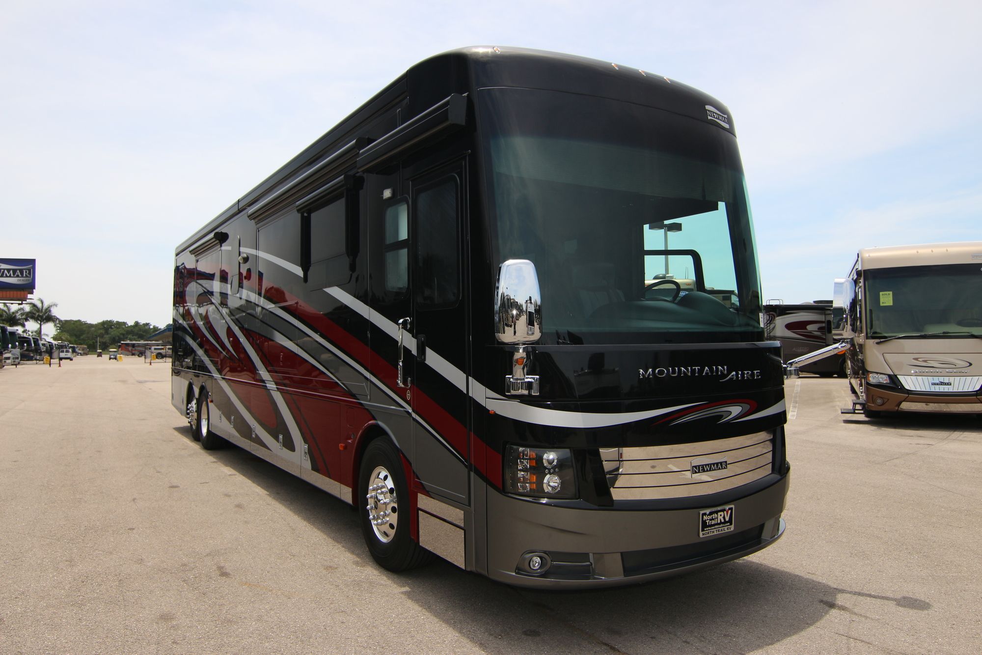 Used 2016 Newmar Mountain Aire 4503 Class A  For Sale