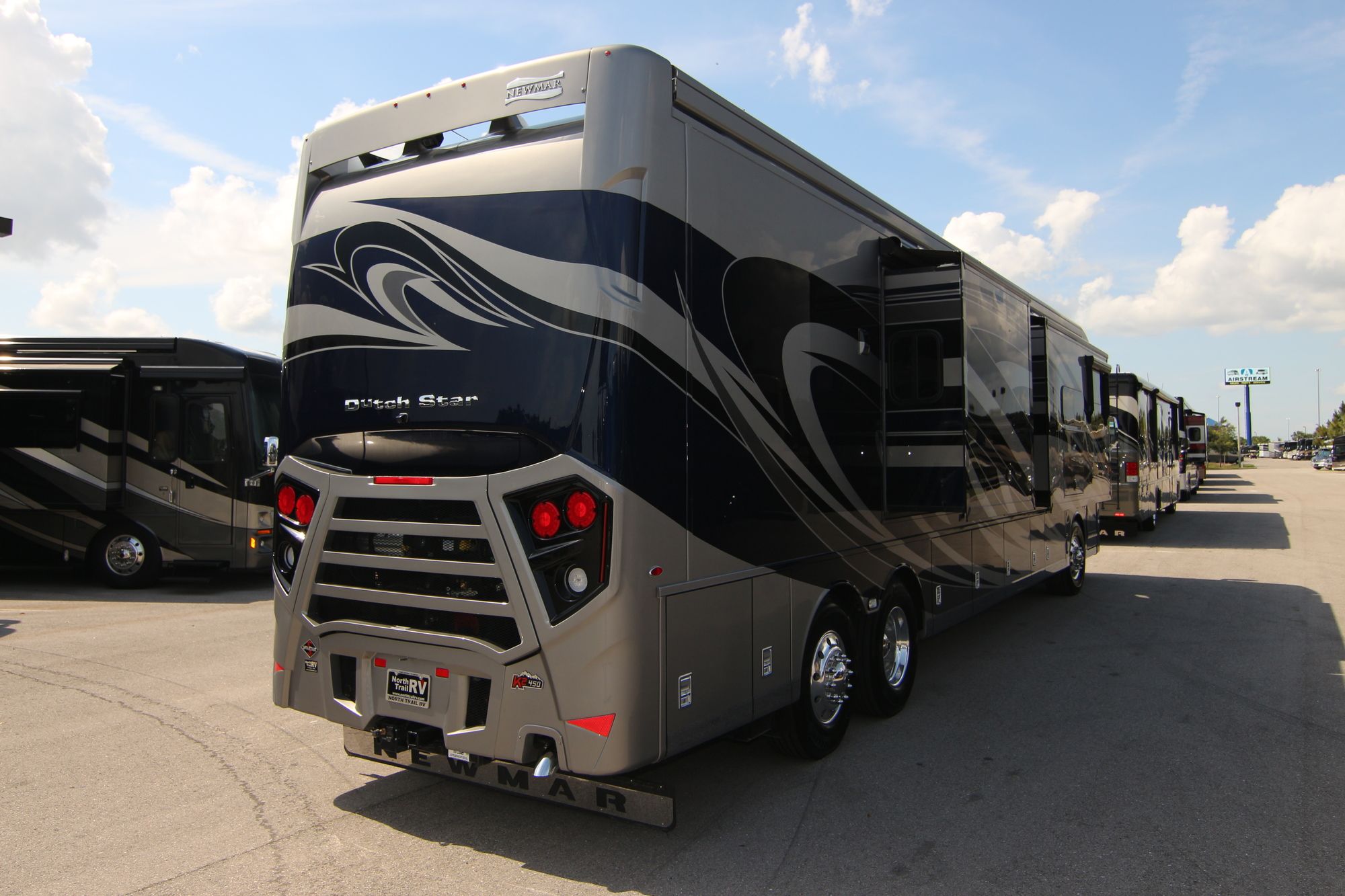 New 2019 Newmar Dutch Star 4369 Class A  For Sale