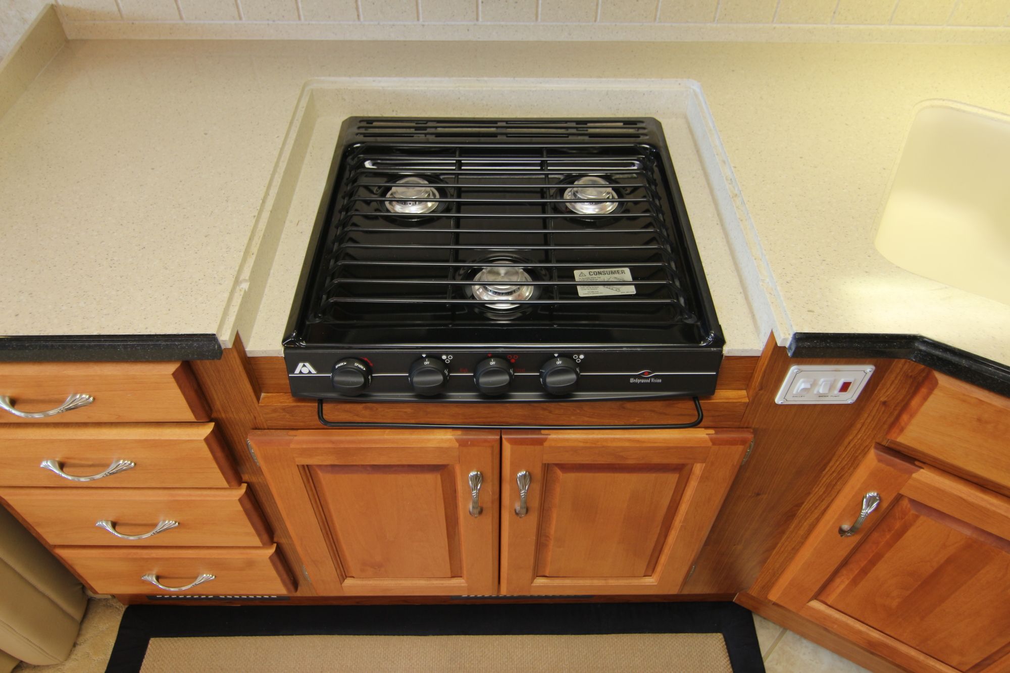 Used 2006 Holiday Rambler Endeavor 40PDQ Class A  For Sale