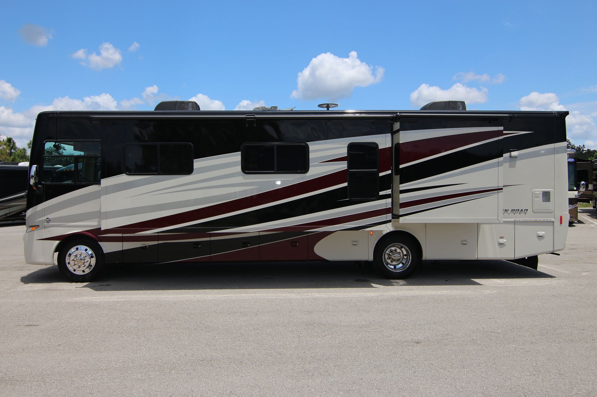 Used 2018 Tiffin Motor Homes Allegro 36LA Class A  For Sale