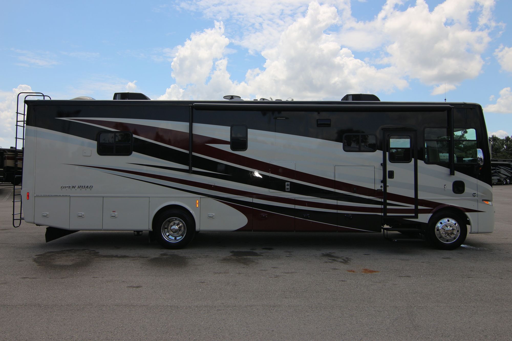 Used 2018 Tiffin Motor Homes Allegro 36LA Class A  For Sale