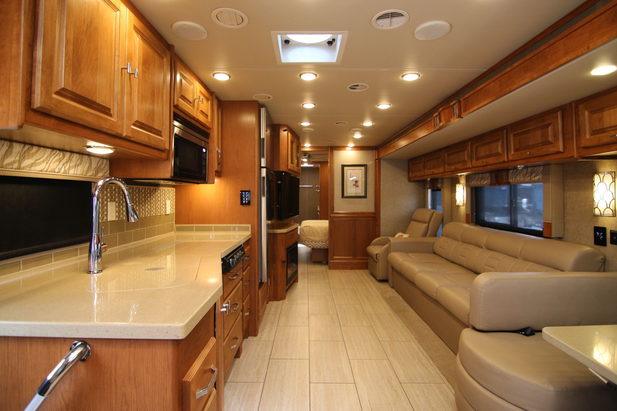 Used 2018 Tiffin Motor Homes Allegro 36LA Class A  For Sale