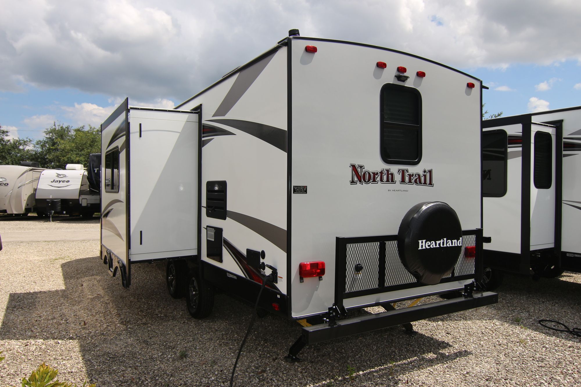 New 2019 Heartland Rv North Trail 22FBS Travel Trailer  For Sale