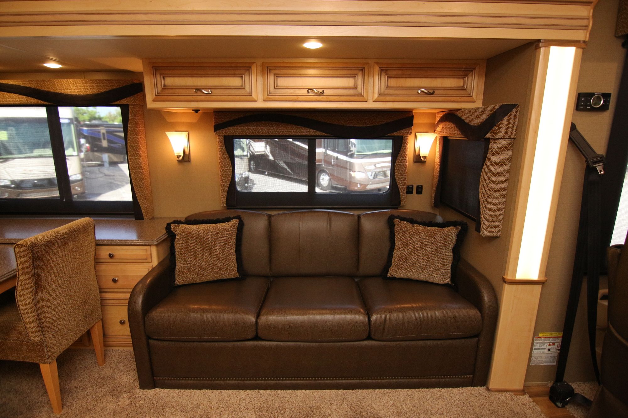 Used 2014 Newmar Canyon Star 3650 Class A  For Sale