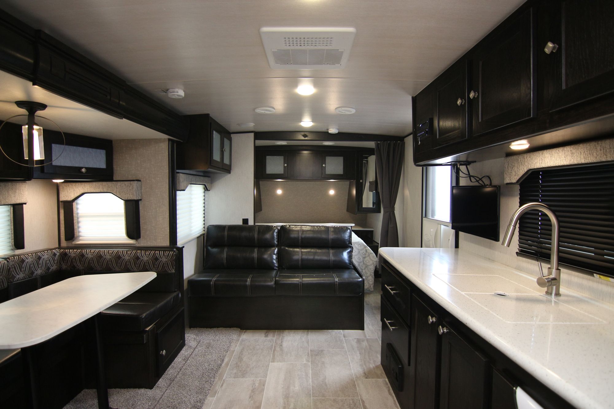 New 2019 Heartland Rv North Trail 22FBS Travel Trailer  For Sale