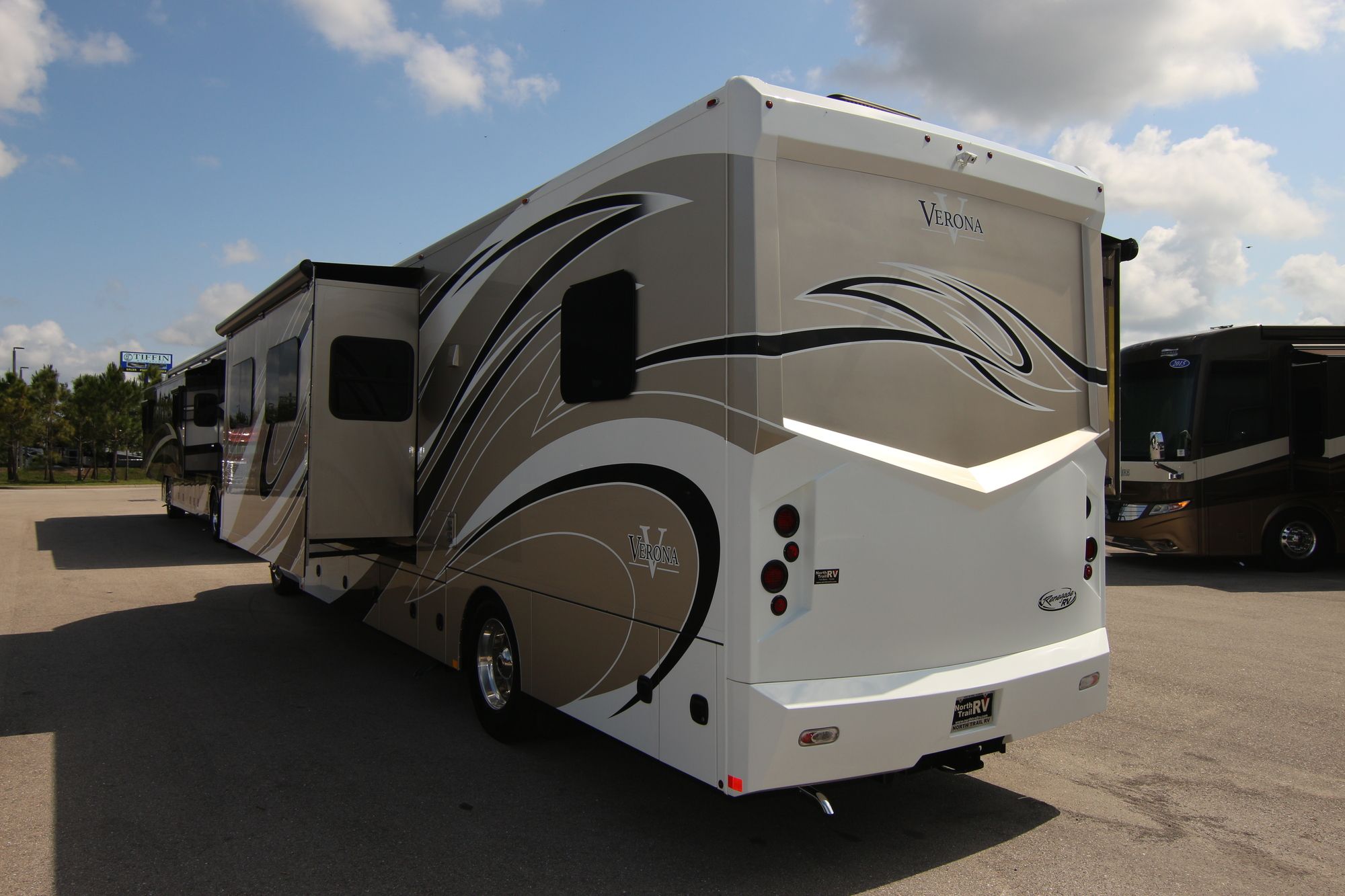 Used 2018 Renegade Rv Verona 36VSB Super C  For Sale