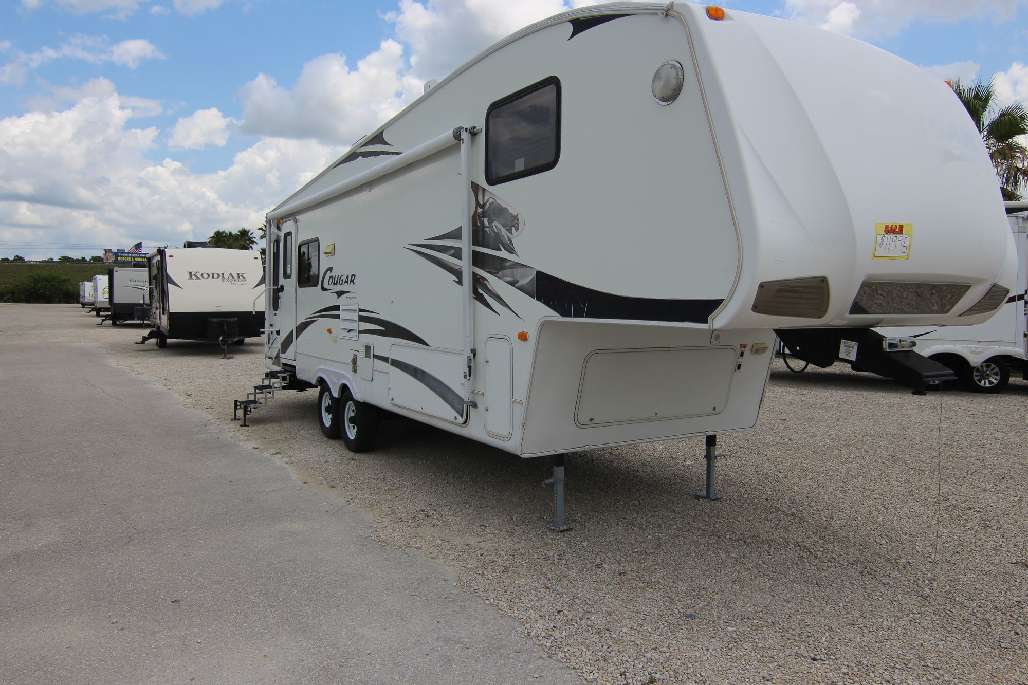 Used 2008 Keystone Cougar 29RLS Fifth Wheel  For Sale