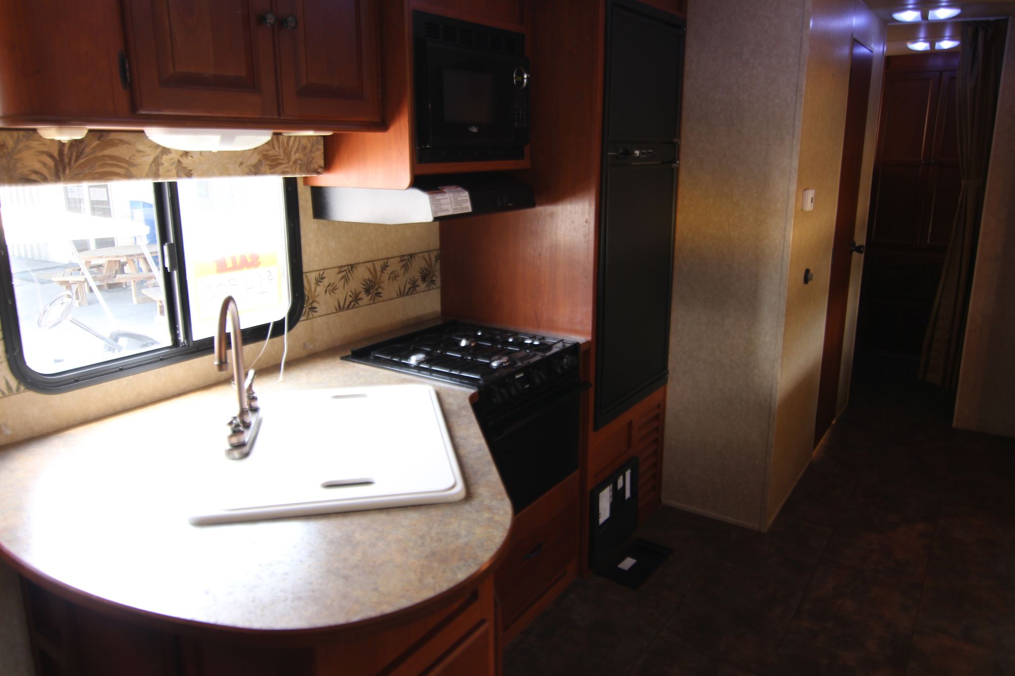 Used 2012 Dutchmen Aerolite 315BHSS Travel Trailer  For Sale