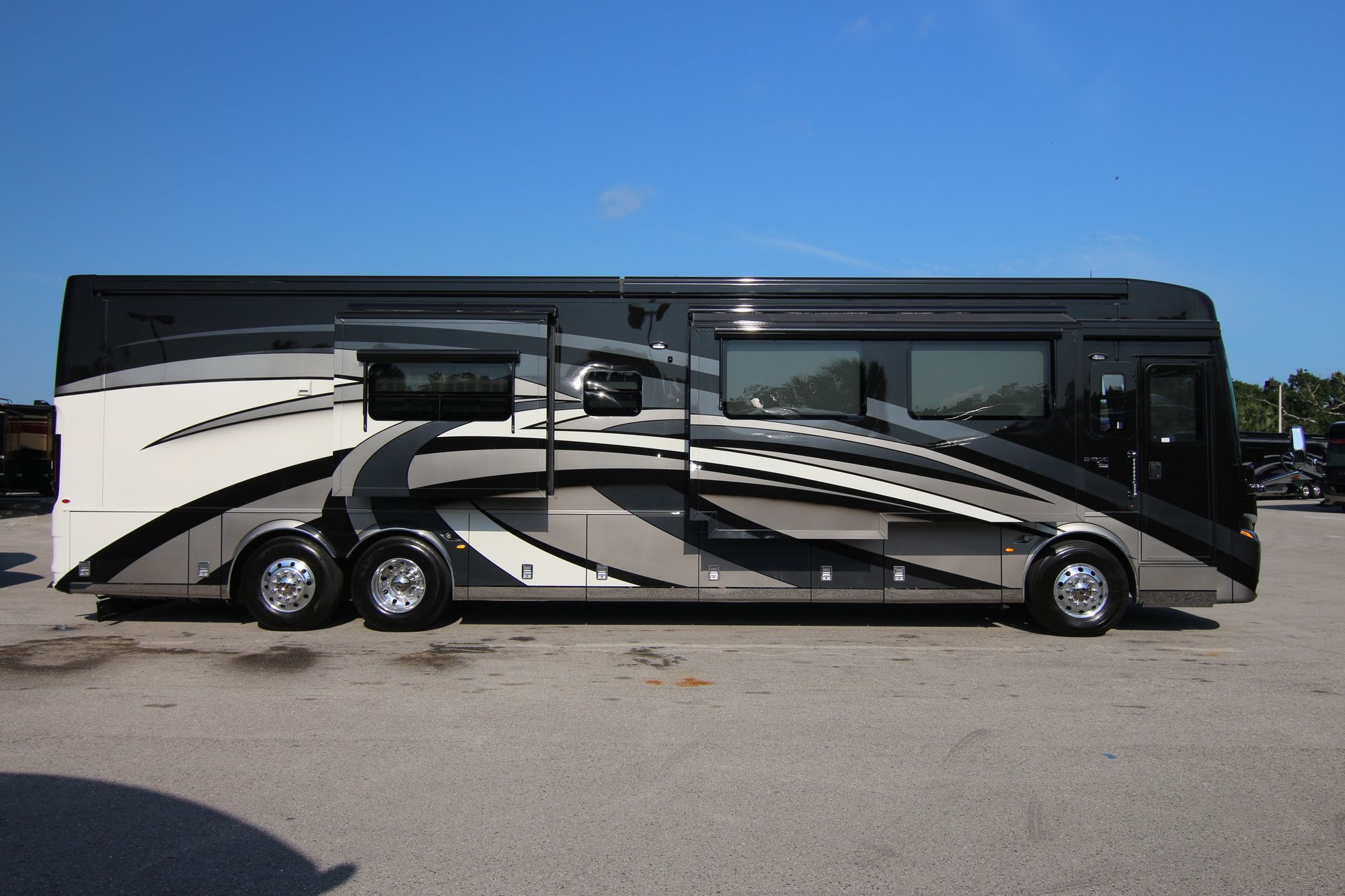 New 2020 Newmar Essex 4533 Class A  For Sale