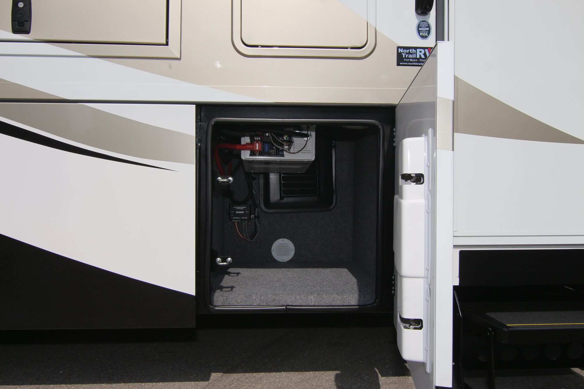 Used 2018 Renegade Rv Verona 36VSB Super C  For Sale