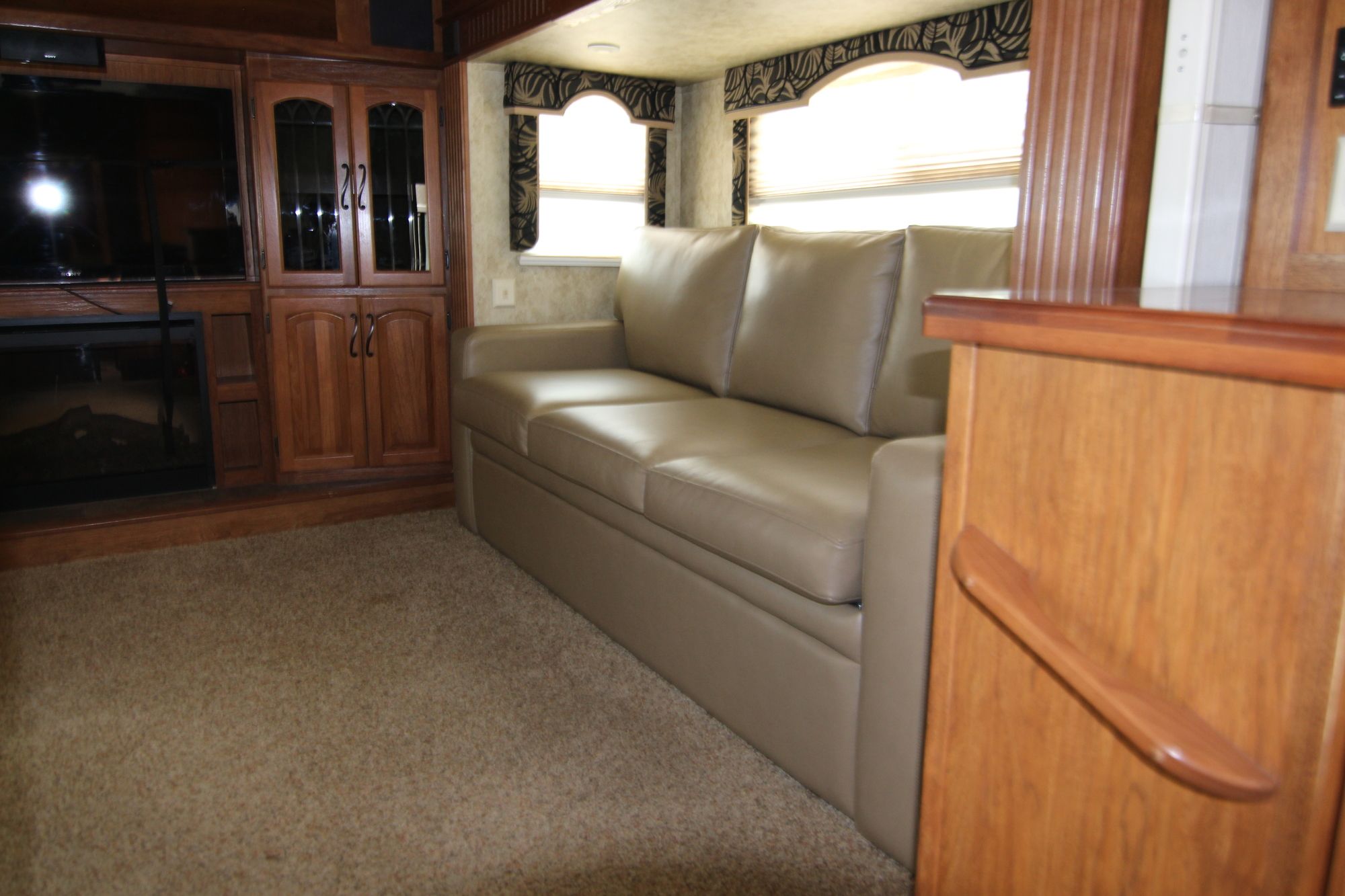 Used 2013 Keystone Montana 3750FL Fifth Wheel  For Sale