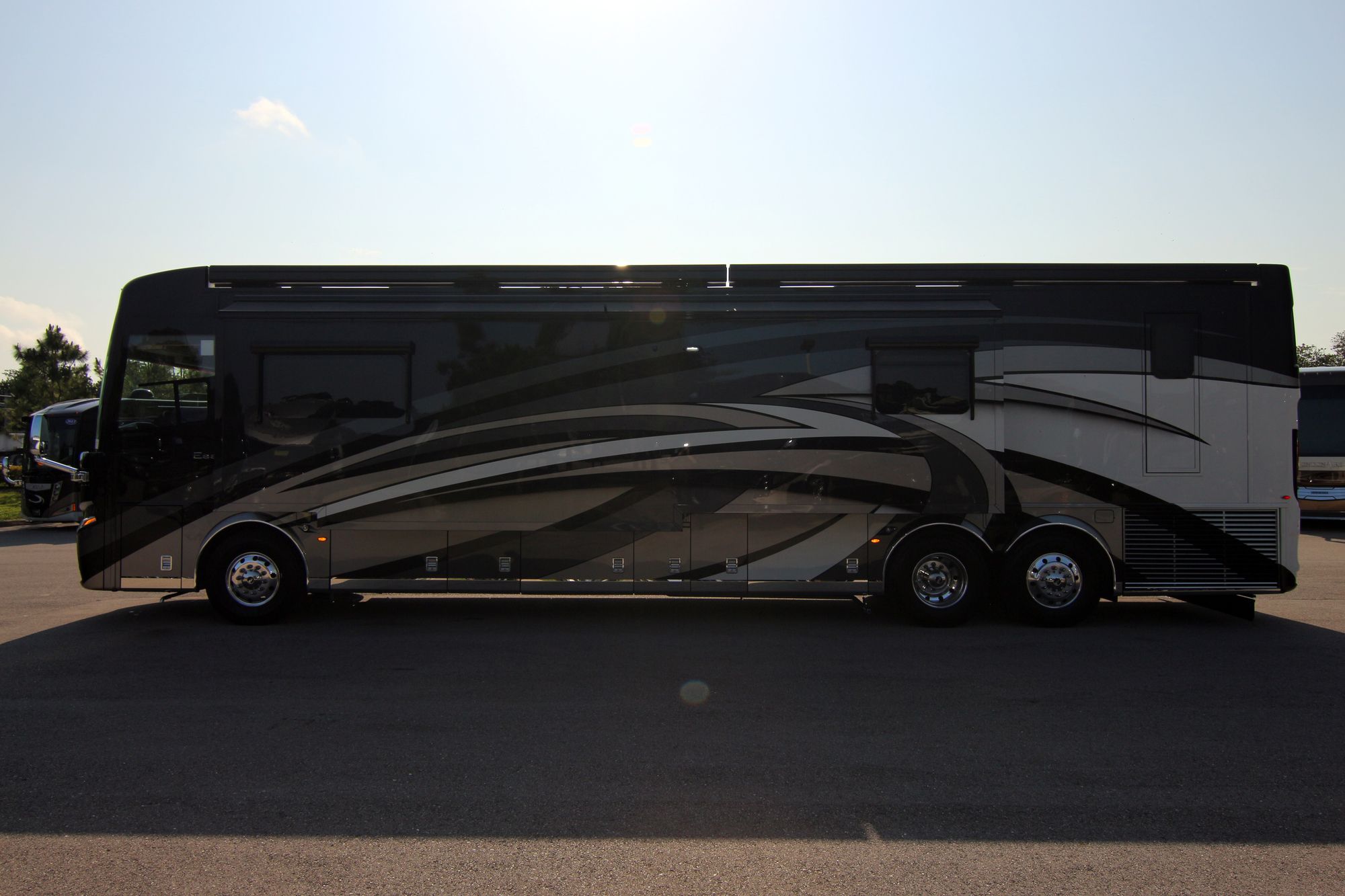 New 2020 Newmar Essex 4533 Class A  For Sale