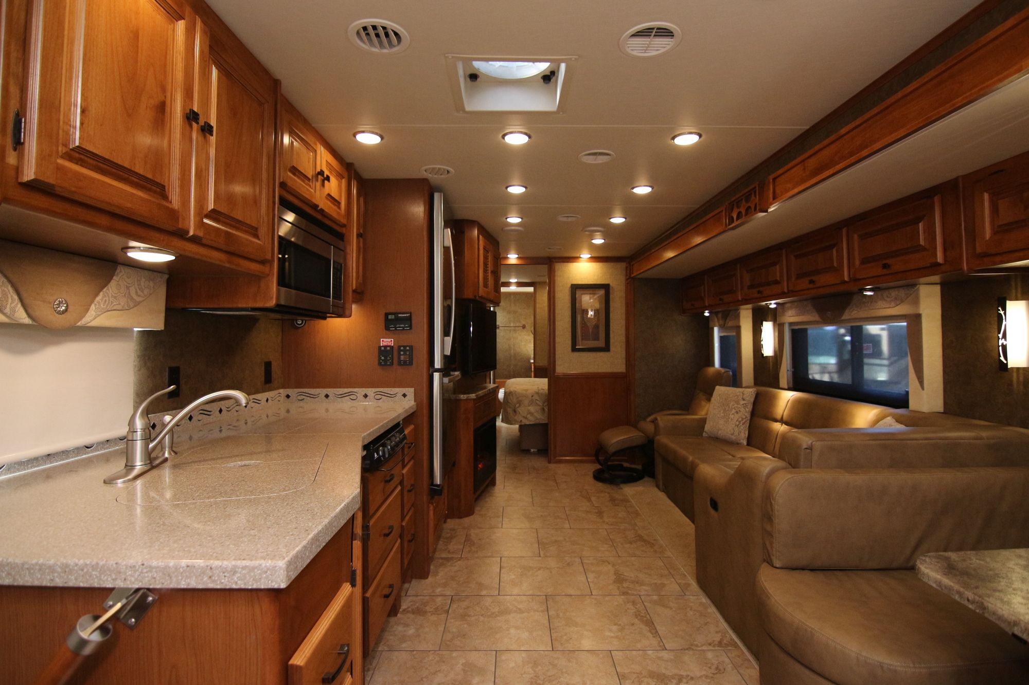 Used 2014 Tiffin Motor Homes Allegro 36LA Class A  For Sale