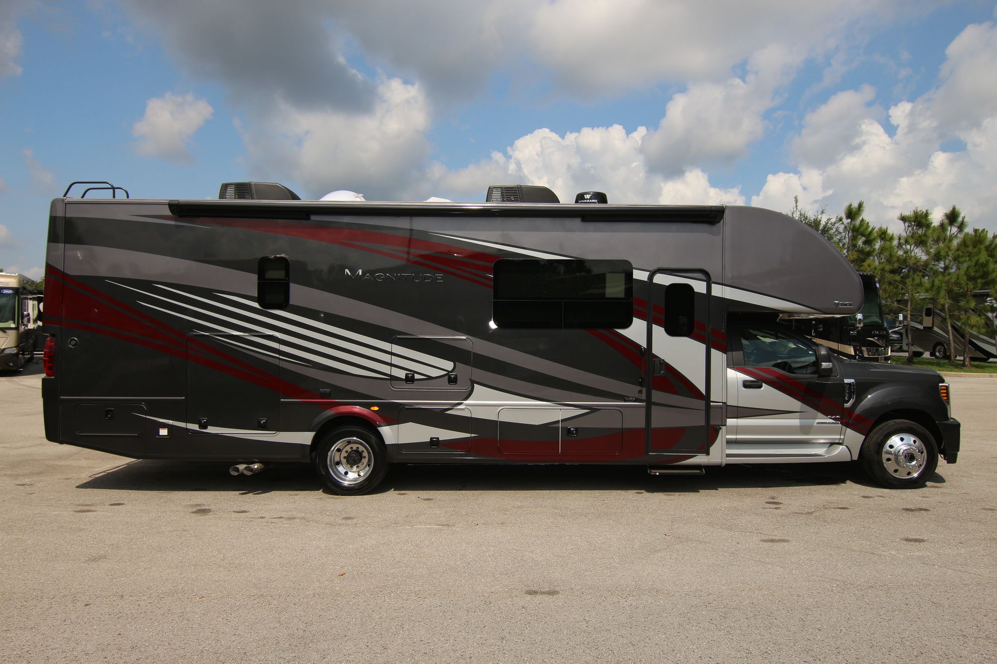 New 2020 Thor Magnitude SV34 4x4 Class C  For Sale