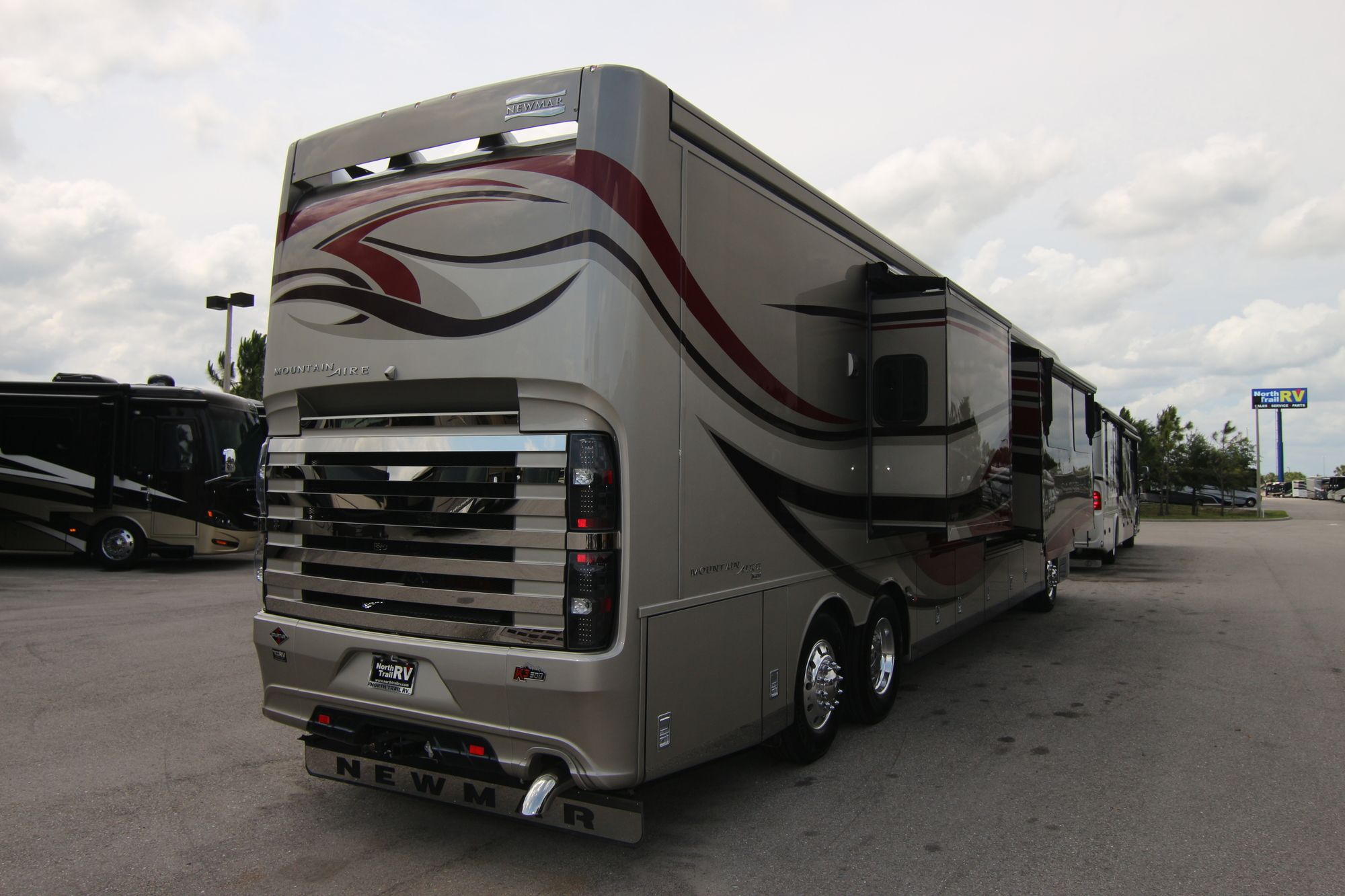 New 2019 Newmar Mountain Aire 4533 Class A  For Sale