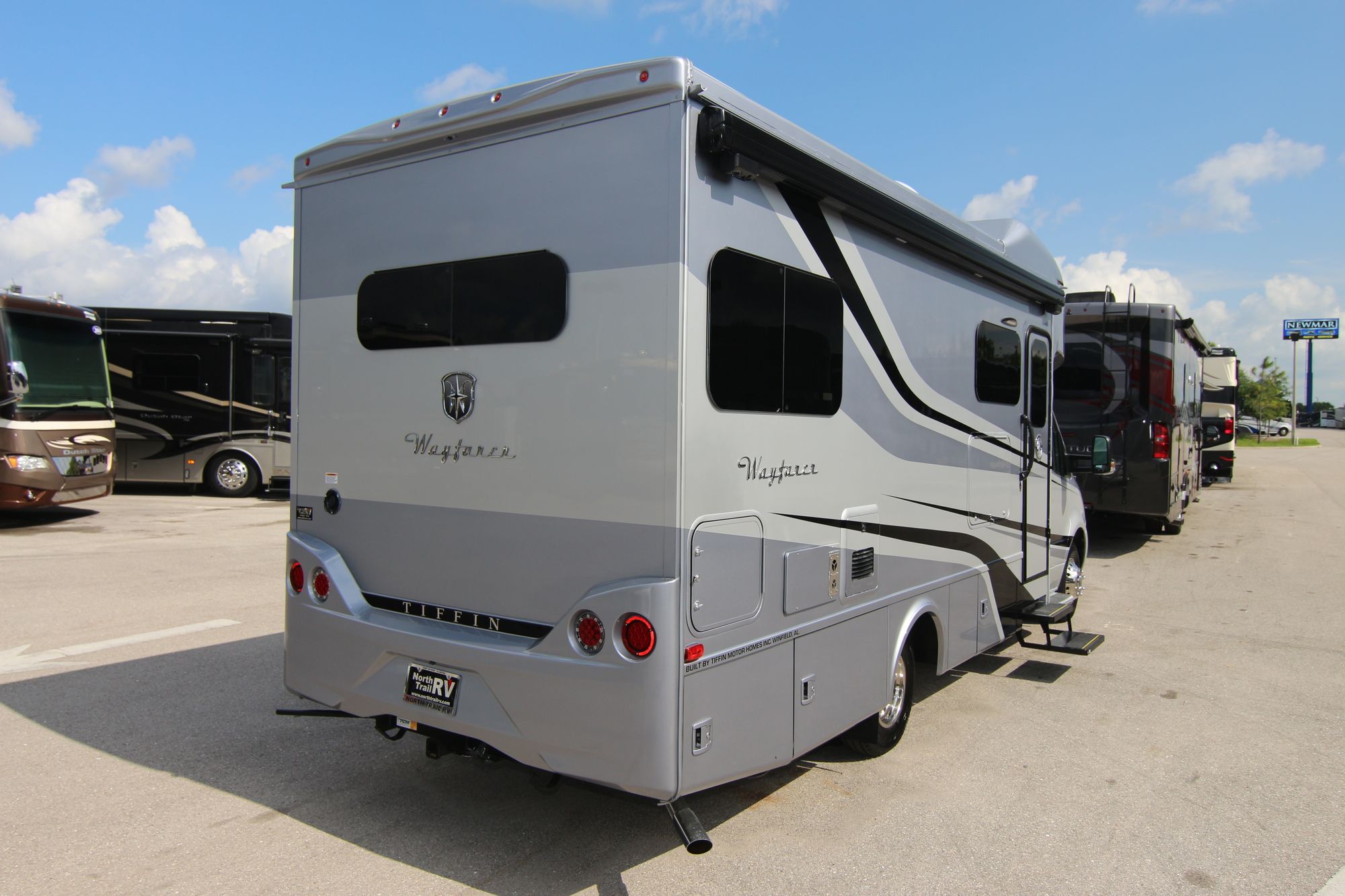 New 2020 Tiffin Motor Homes Wayfarer 24TW Class C  For Sale